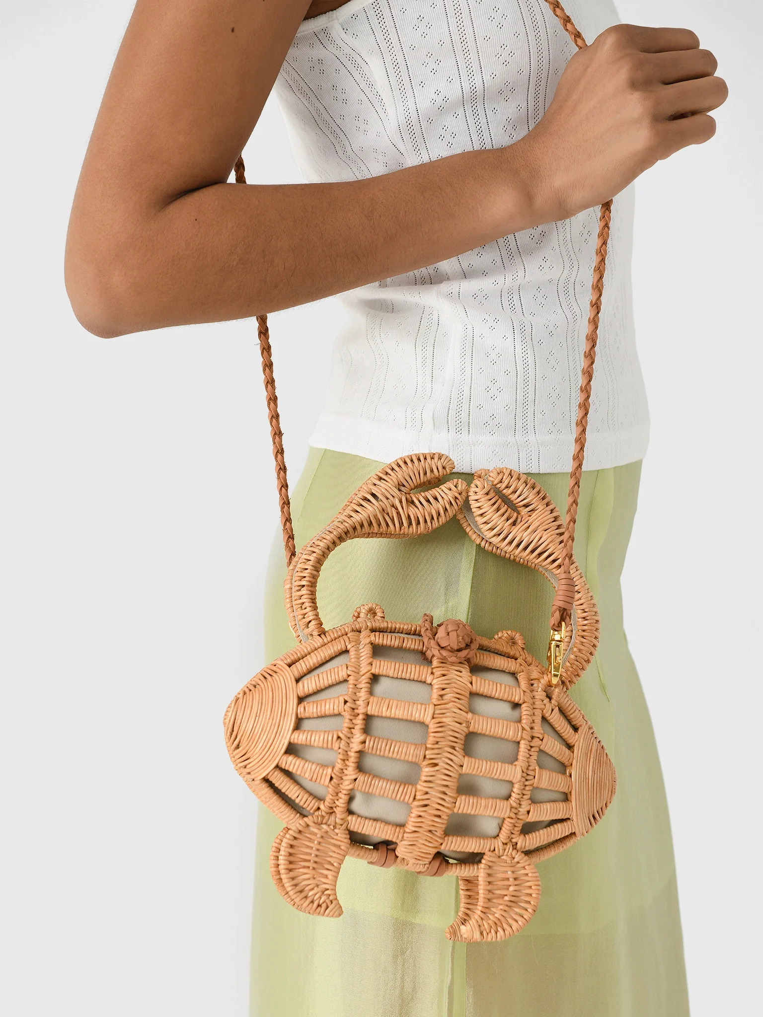 Aranaz Crab Wicker Handbag - Image 2