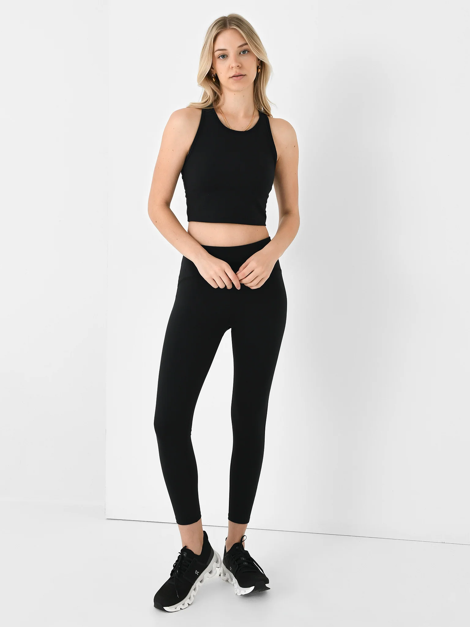 Beyond Yoga Women's PowerBeyond Strive Cropped Tank - Image 6