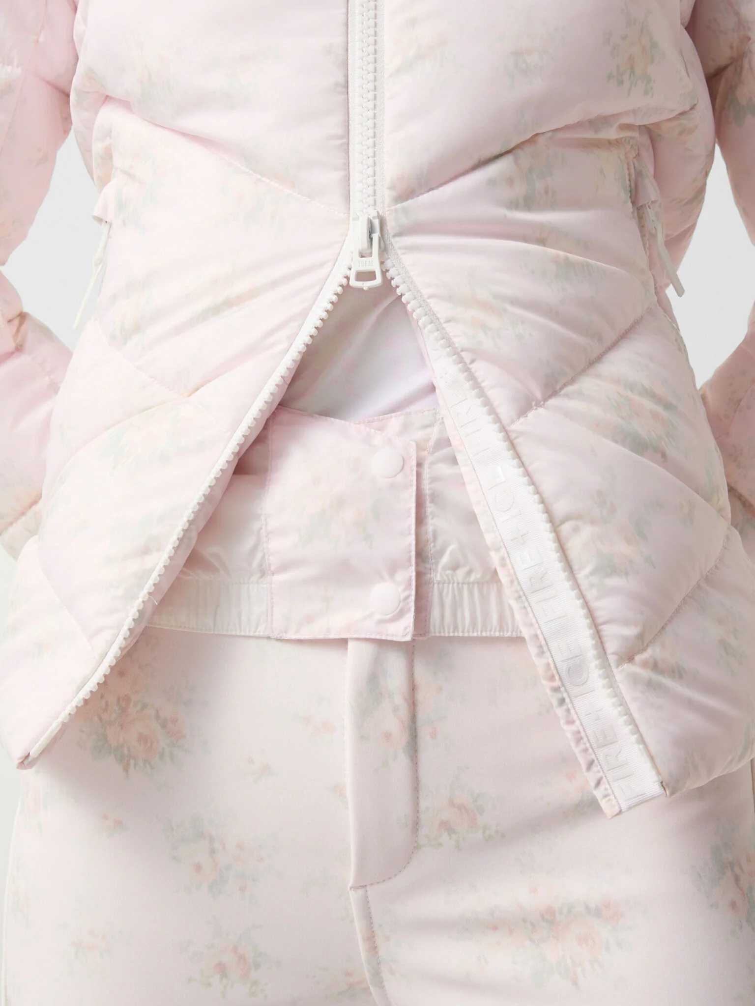 Bogner Fire + Ice X LoveShackFancy Women's Saelly Ski Jacket - Image 11