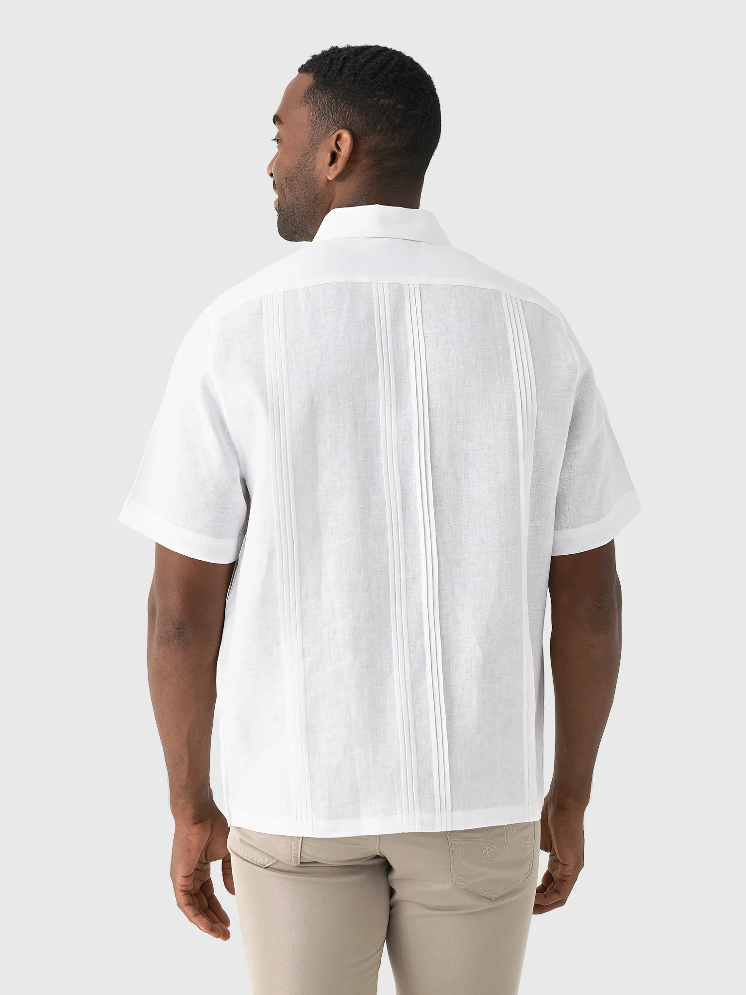 Centuria Men's Short Sleeve Linen Guayabera Shirt - Image 23