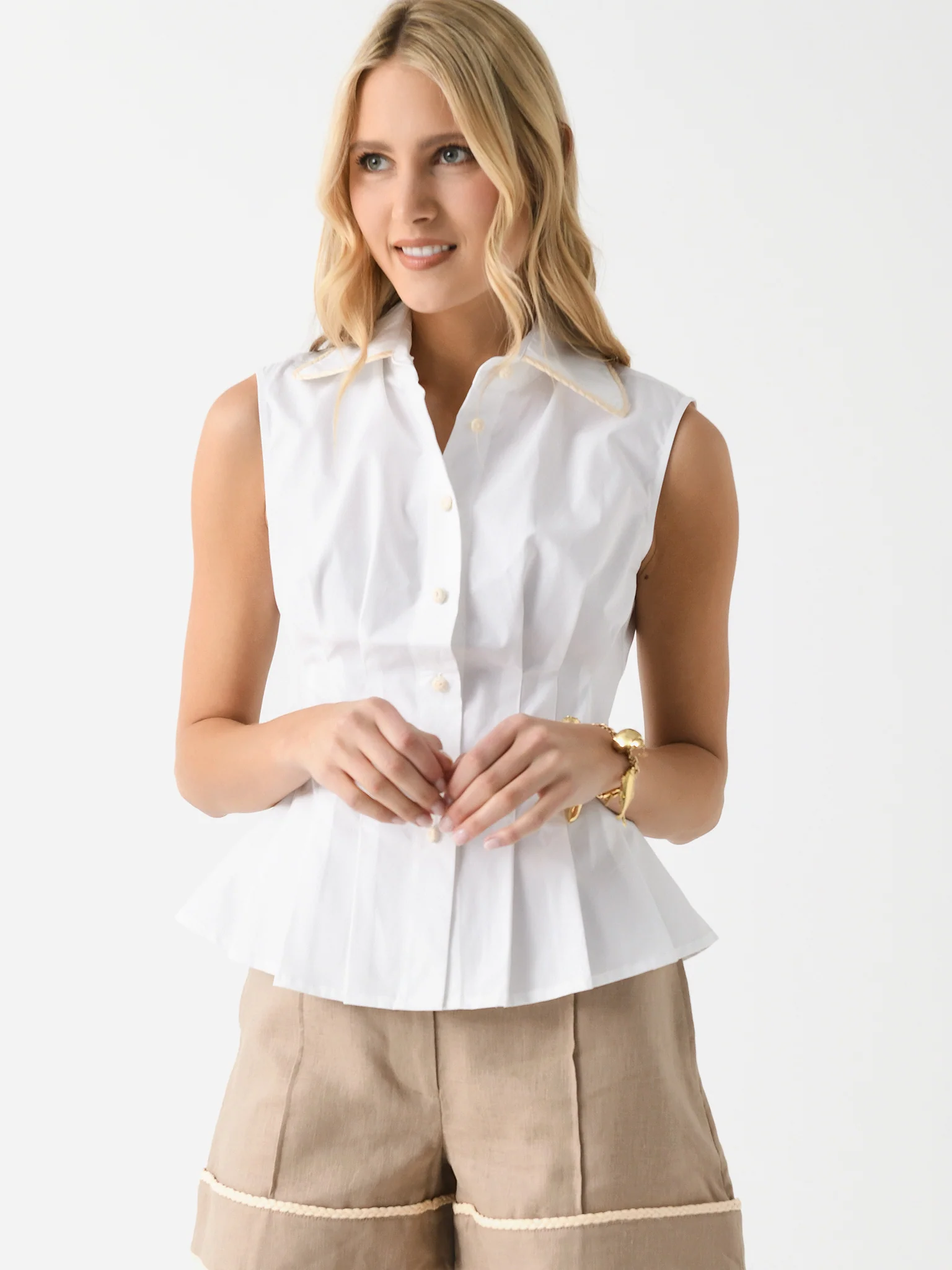 CLEA Women's Haven Sleeveless Shirt - Image 7