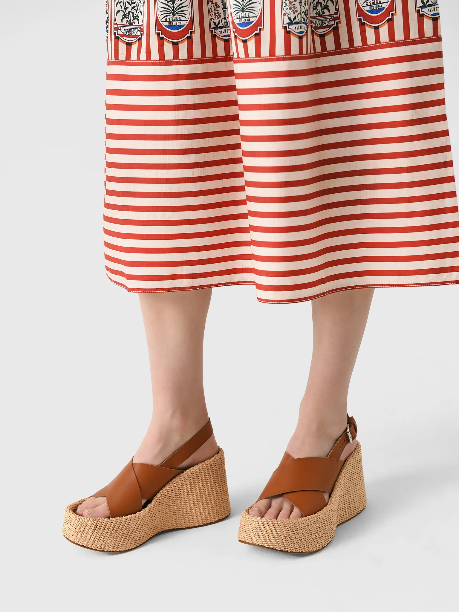 Dolce Vita Women's Skylar Wedge - Image 2