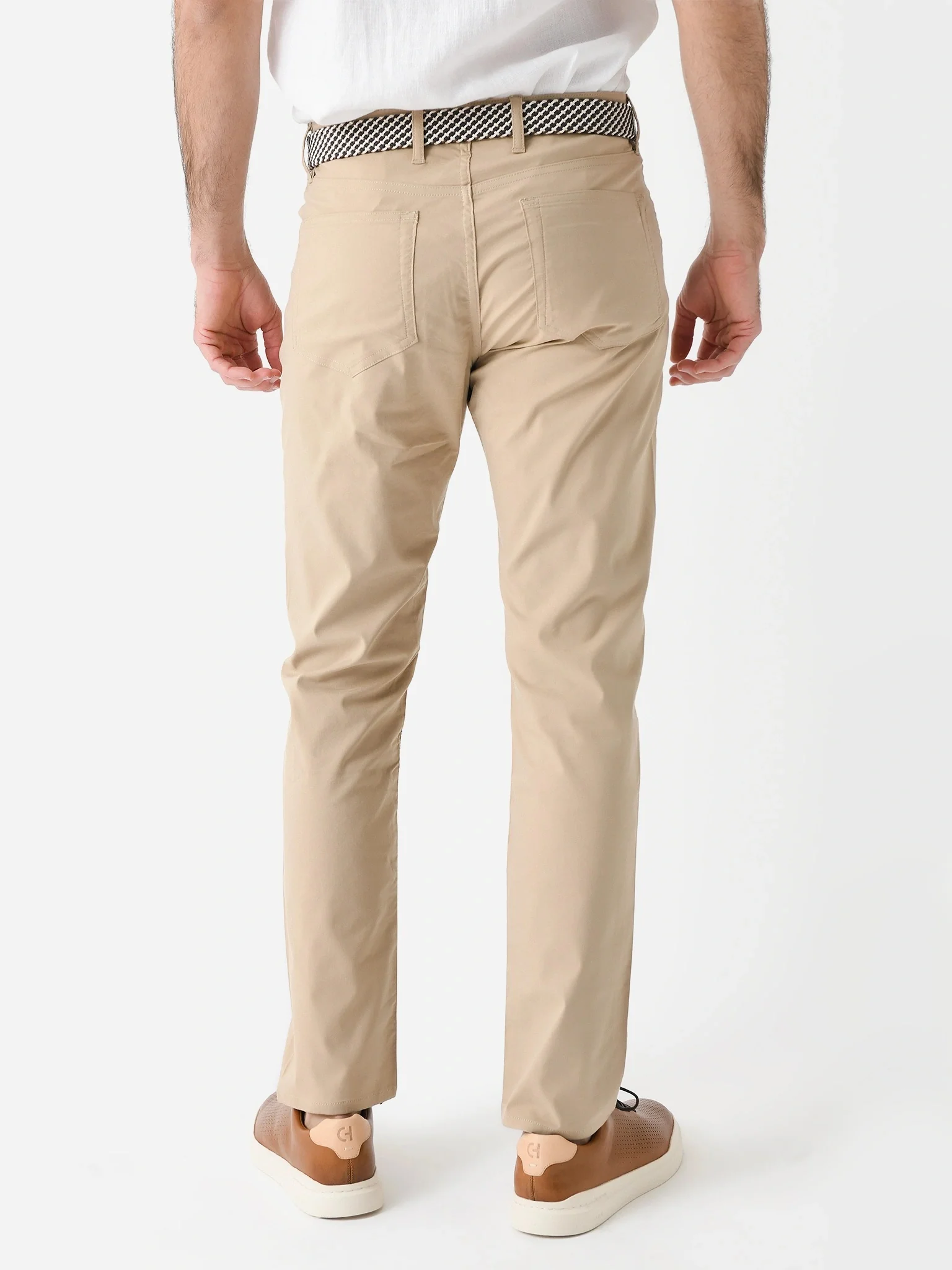 Faherty Brand Men's Movement 5-Pocket Pant - Image 12