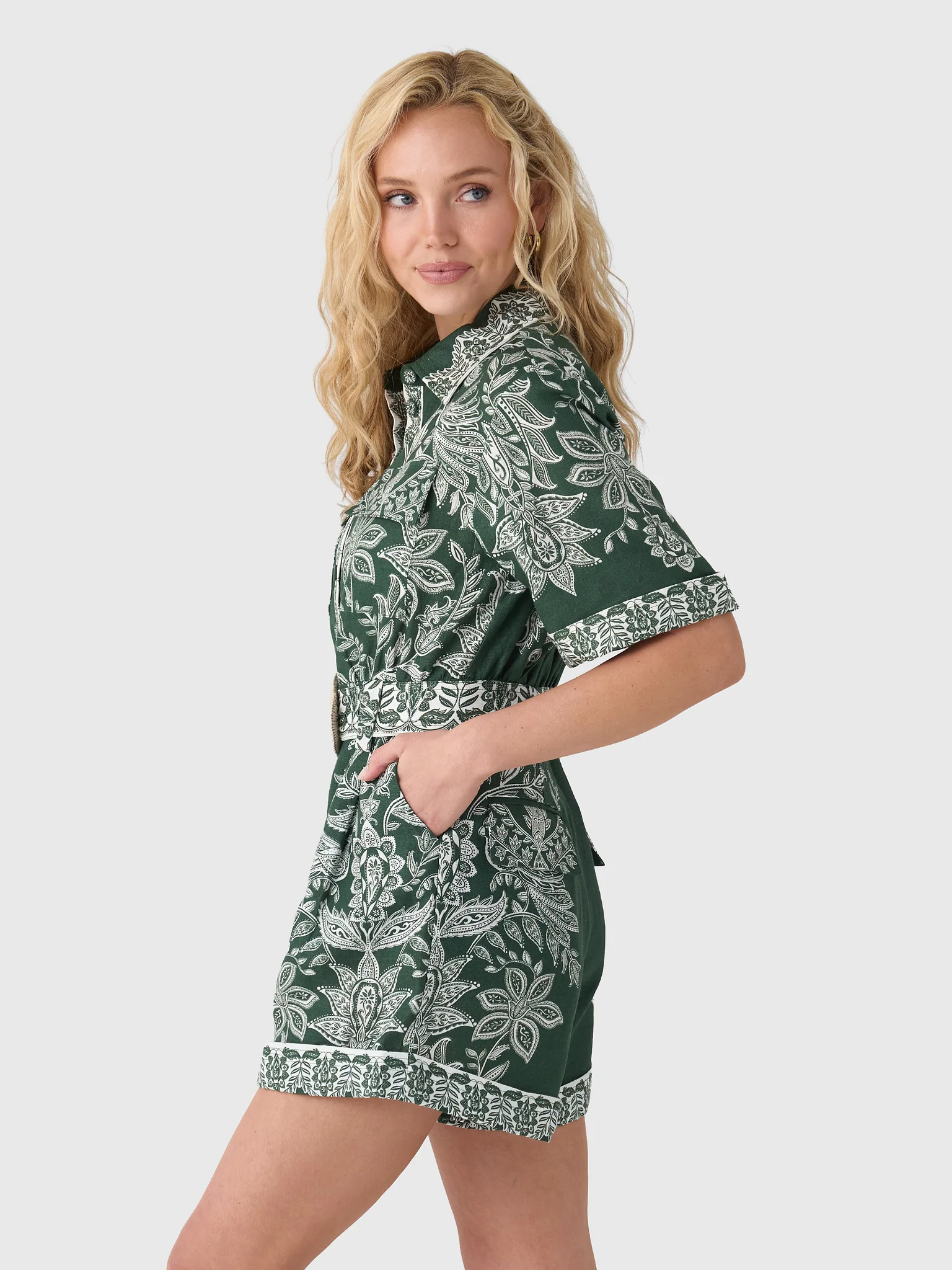 Farm Rio Women's Miranda Belted Romper - Image 3