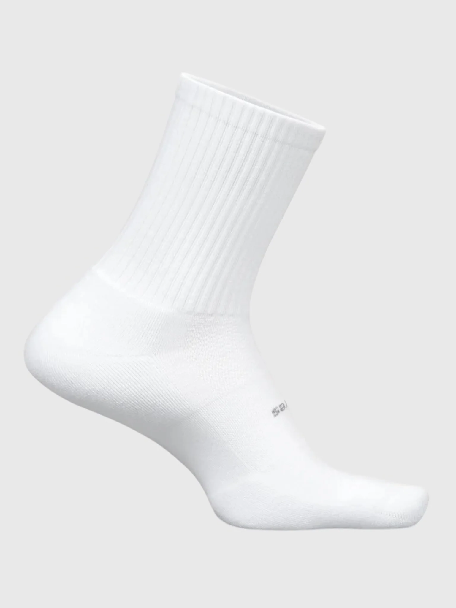 Feetures High Performance Max Cushion Quarter Tall Socks - Image 3
