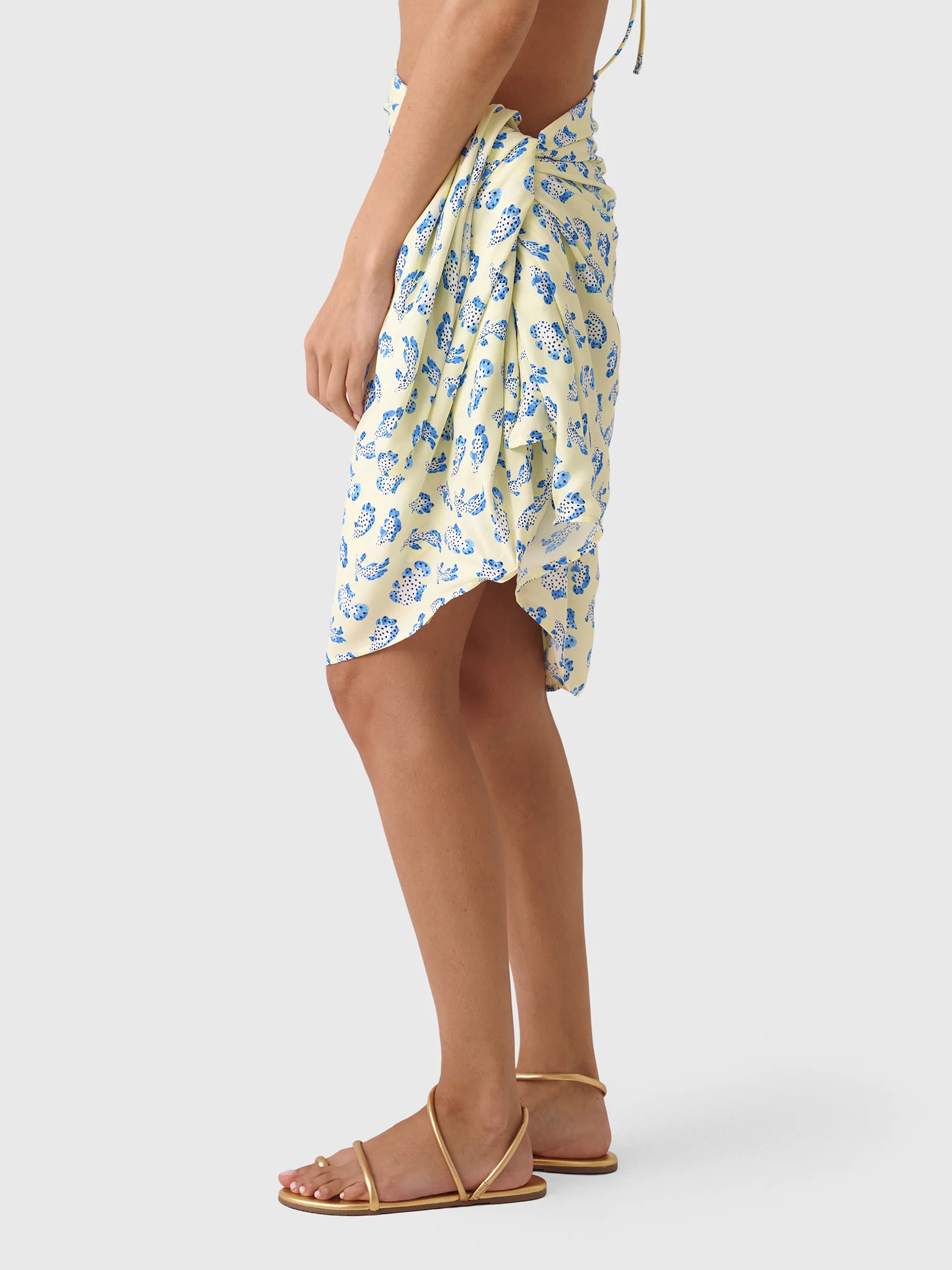 Fisch Women's Volante Sarong - Image 3