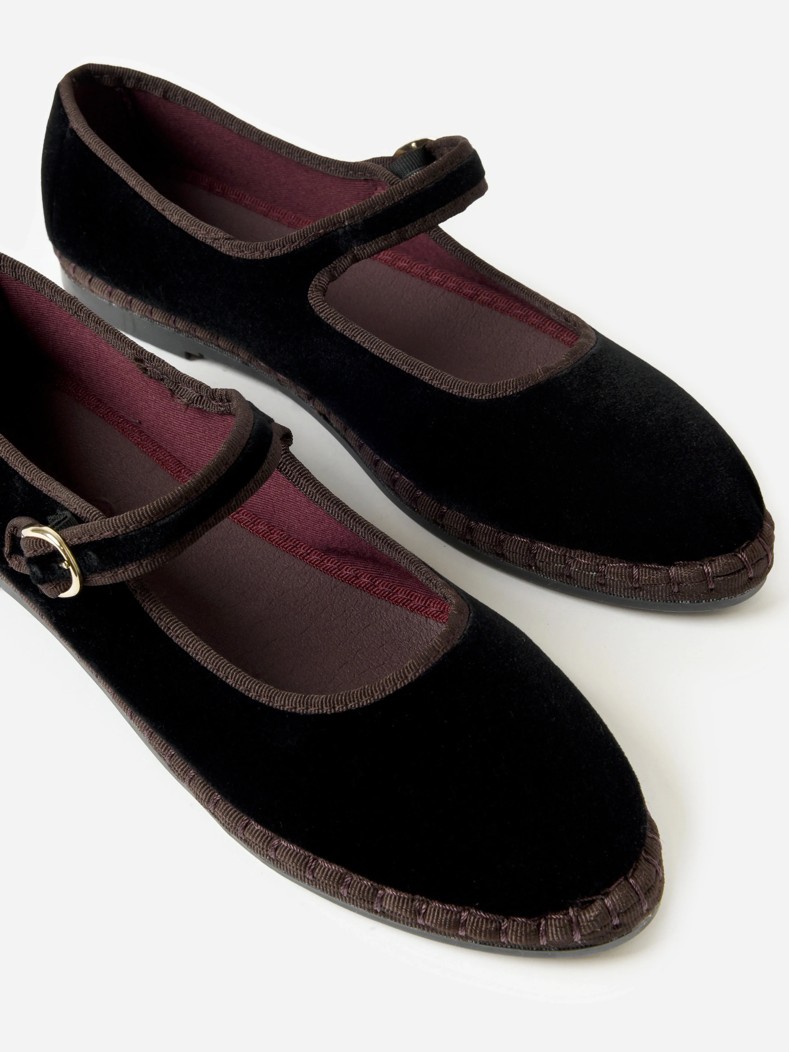 Flabelus Women's Sethe Flat - Image 4