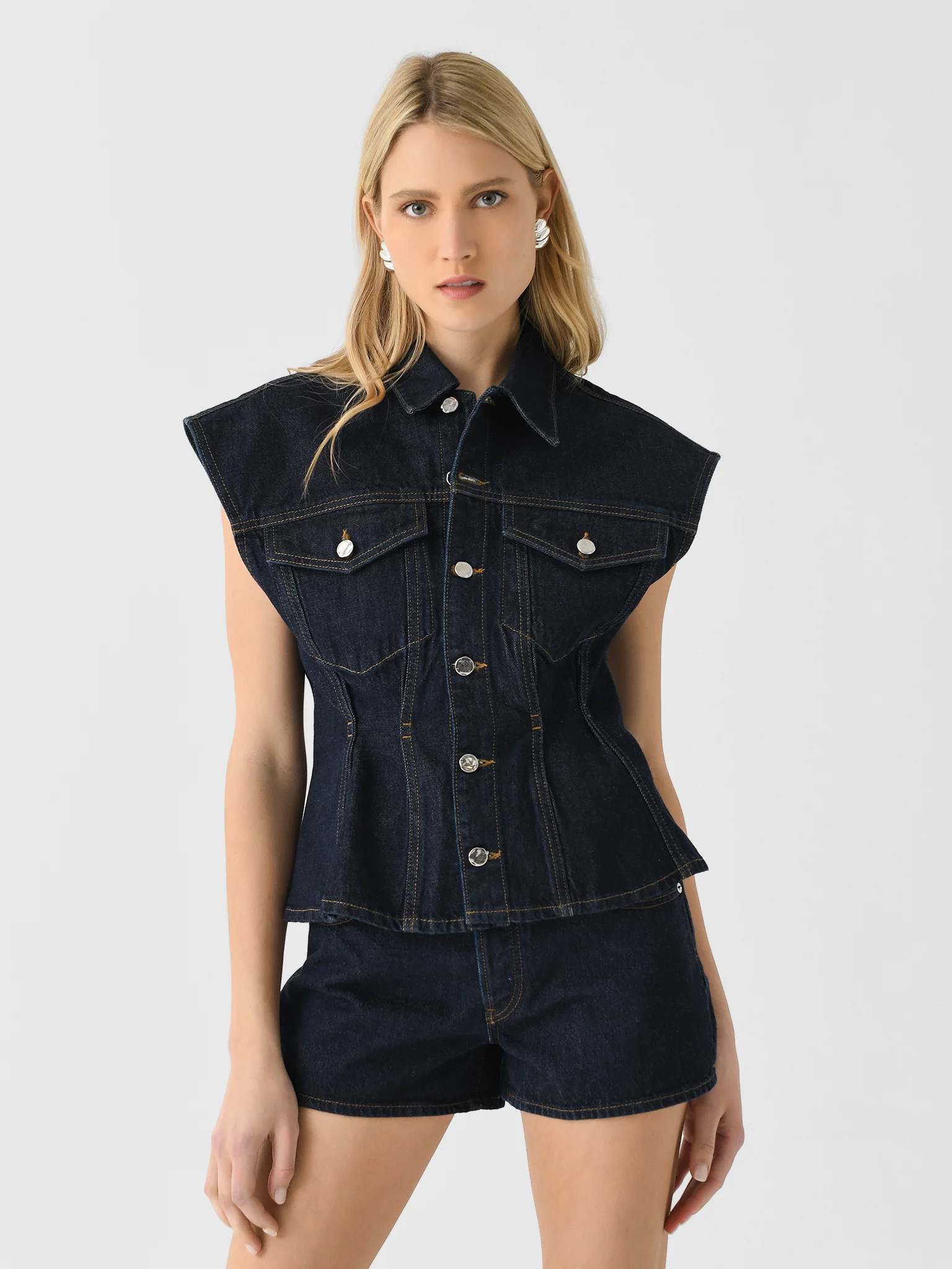 Frame Women's The Nipped Vest