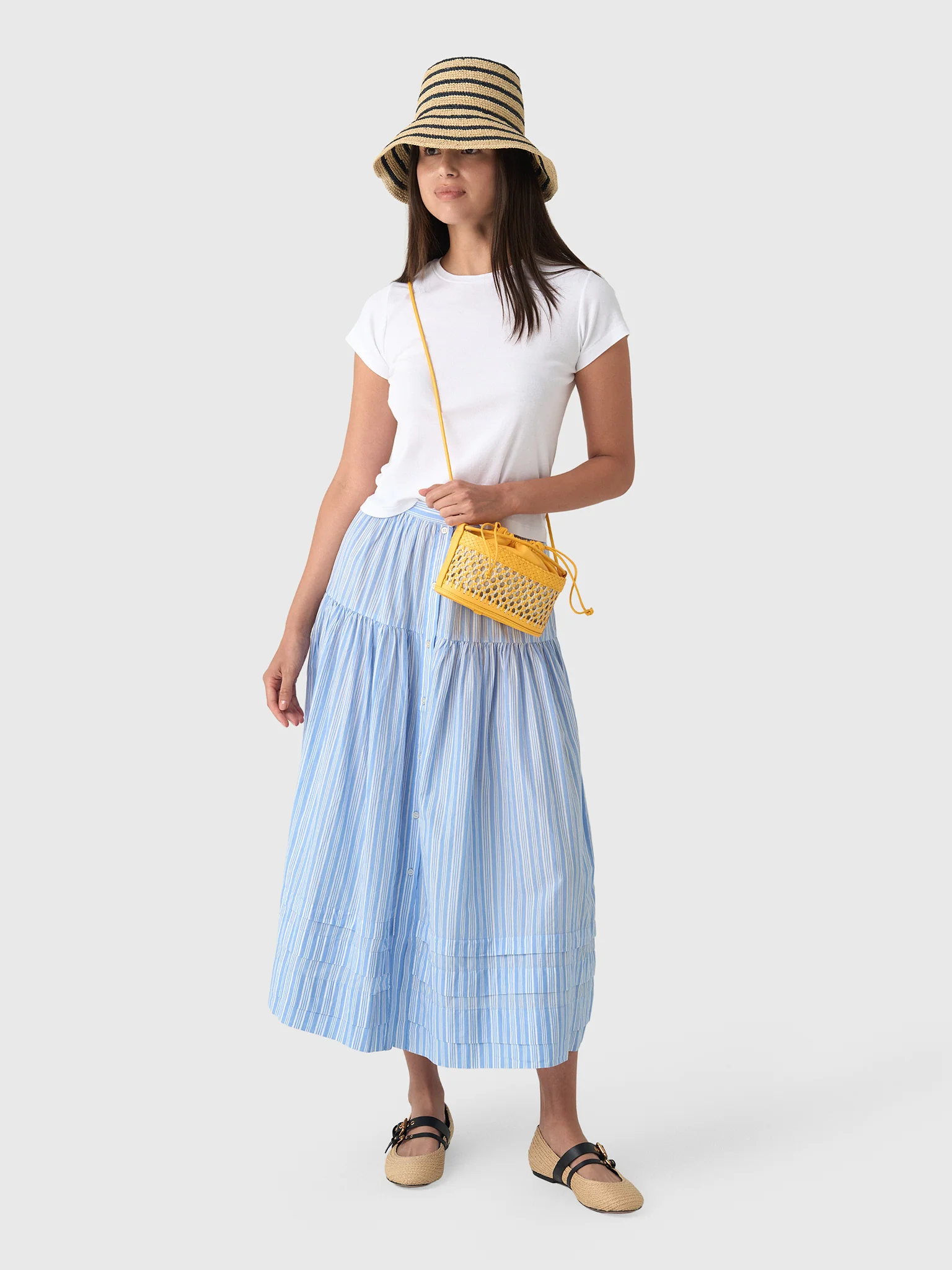 Hereu Gaia Bucket Crossbody Bag - Image 7