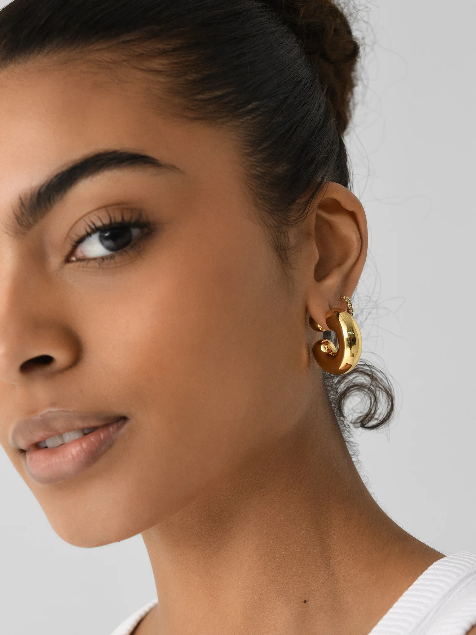 Jennybird Large Tome Hoop Earrings - Image 2