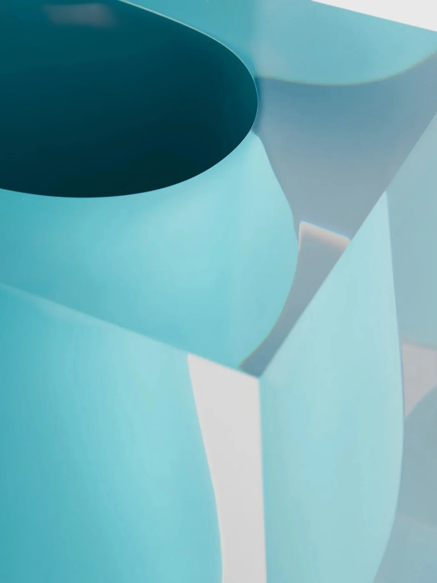 Jonathan Adler Bel Air Gorge Vase - Image 2