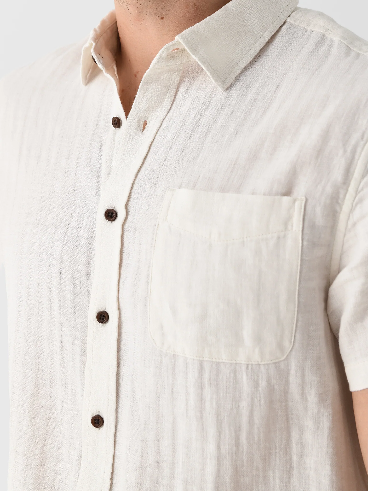 Katin Men's Alan Solid Shirt - Image 9