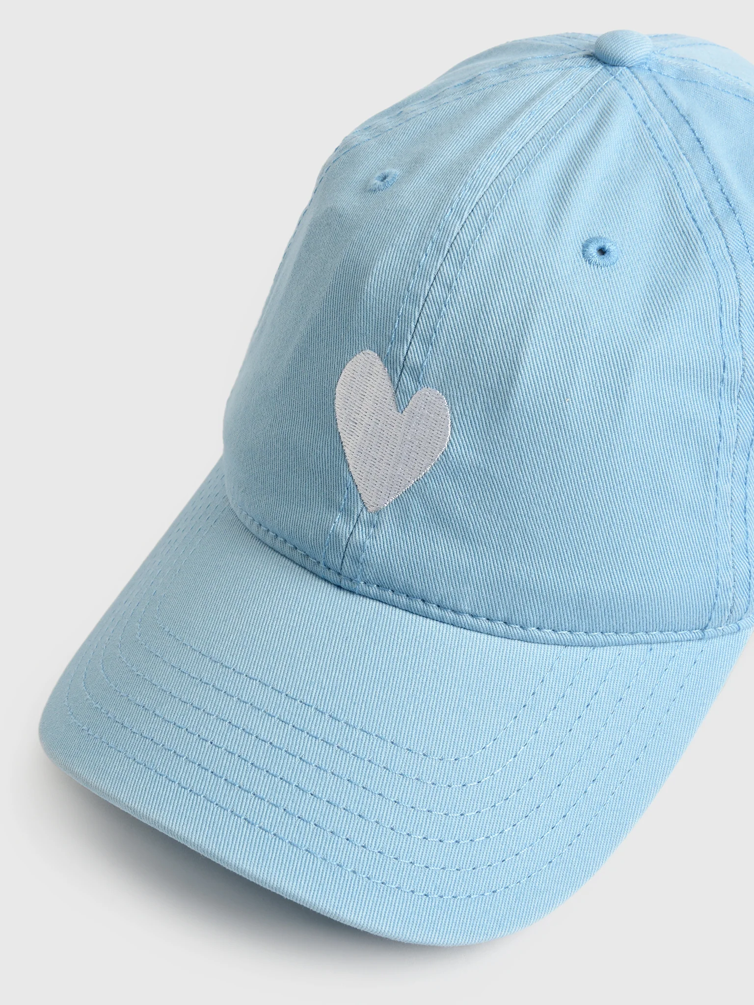 Kerri Rosenthal Women's KR Embroidered Heart Hat - Image 4