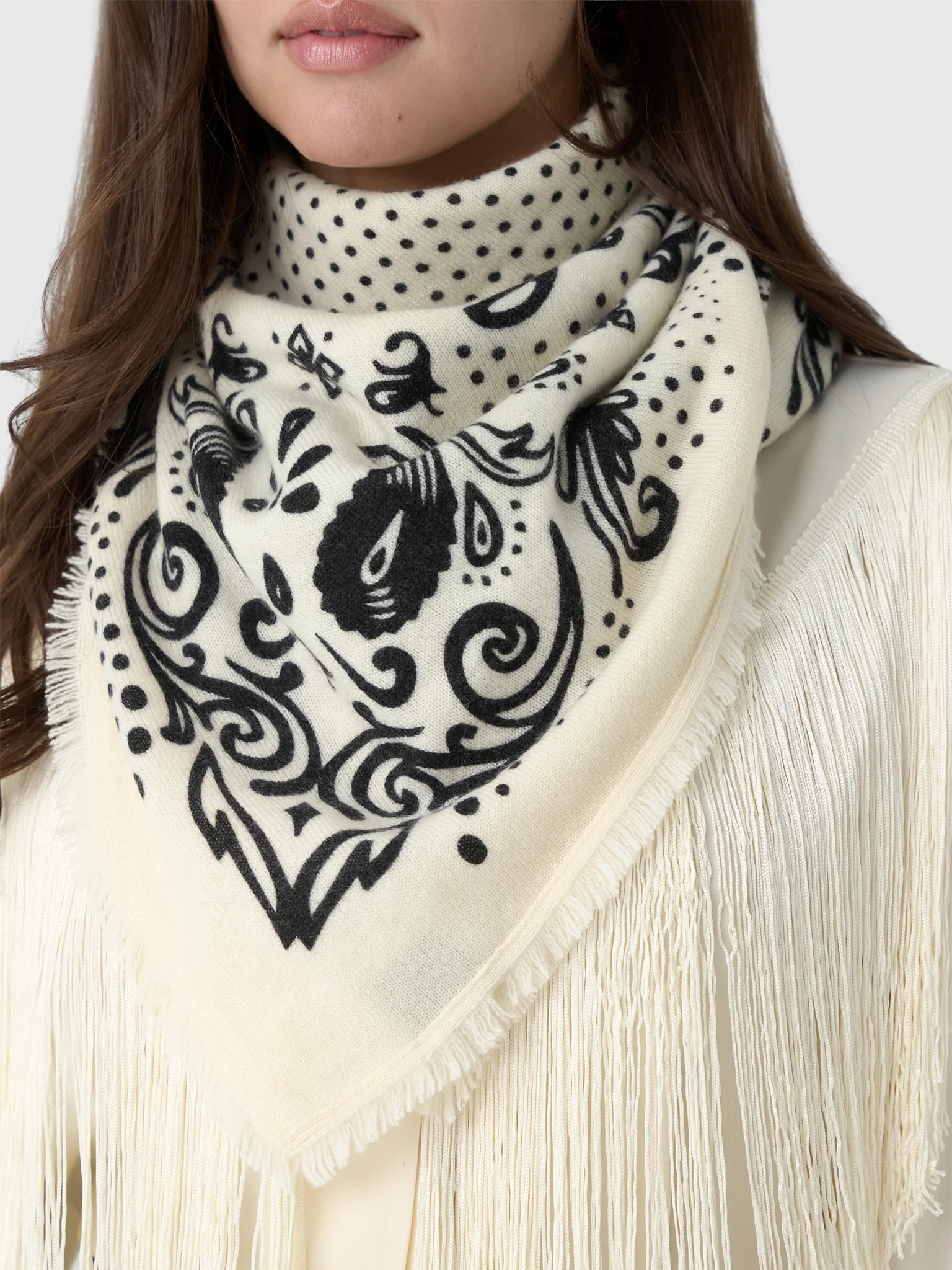 Kujten Women's Hachiko Dot Scarf - Image 2