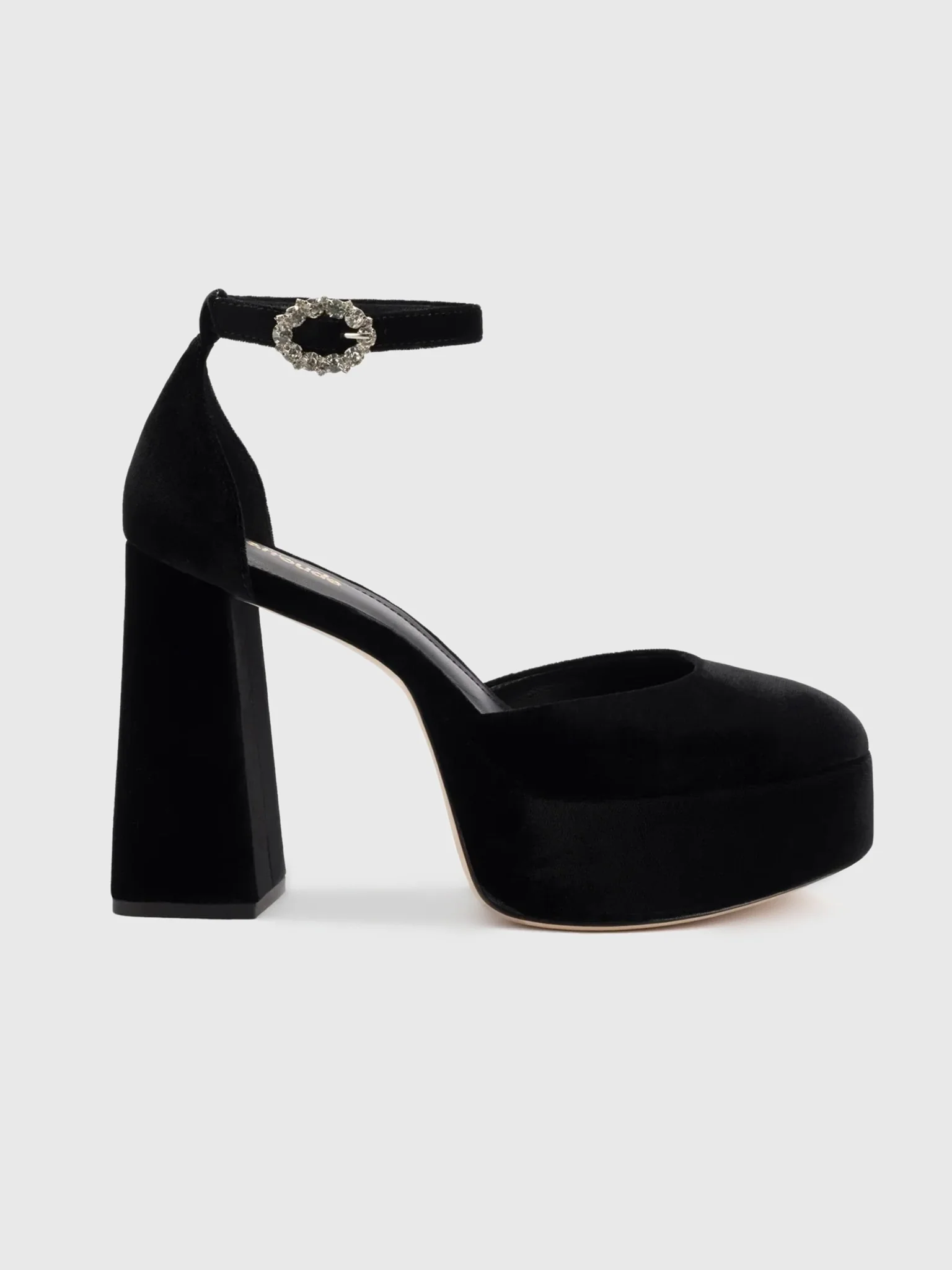 Larroude Women's Ari Velvet Pump