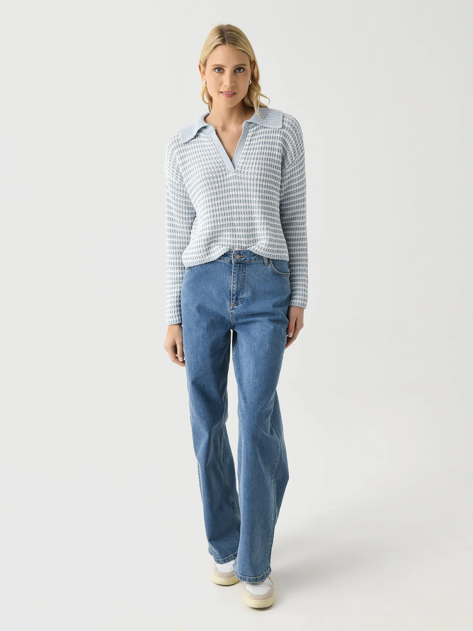 LENĂ Women's Collared Sweater - Image 2