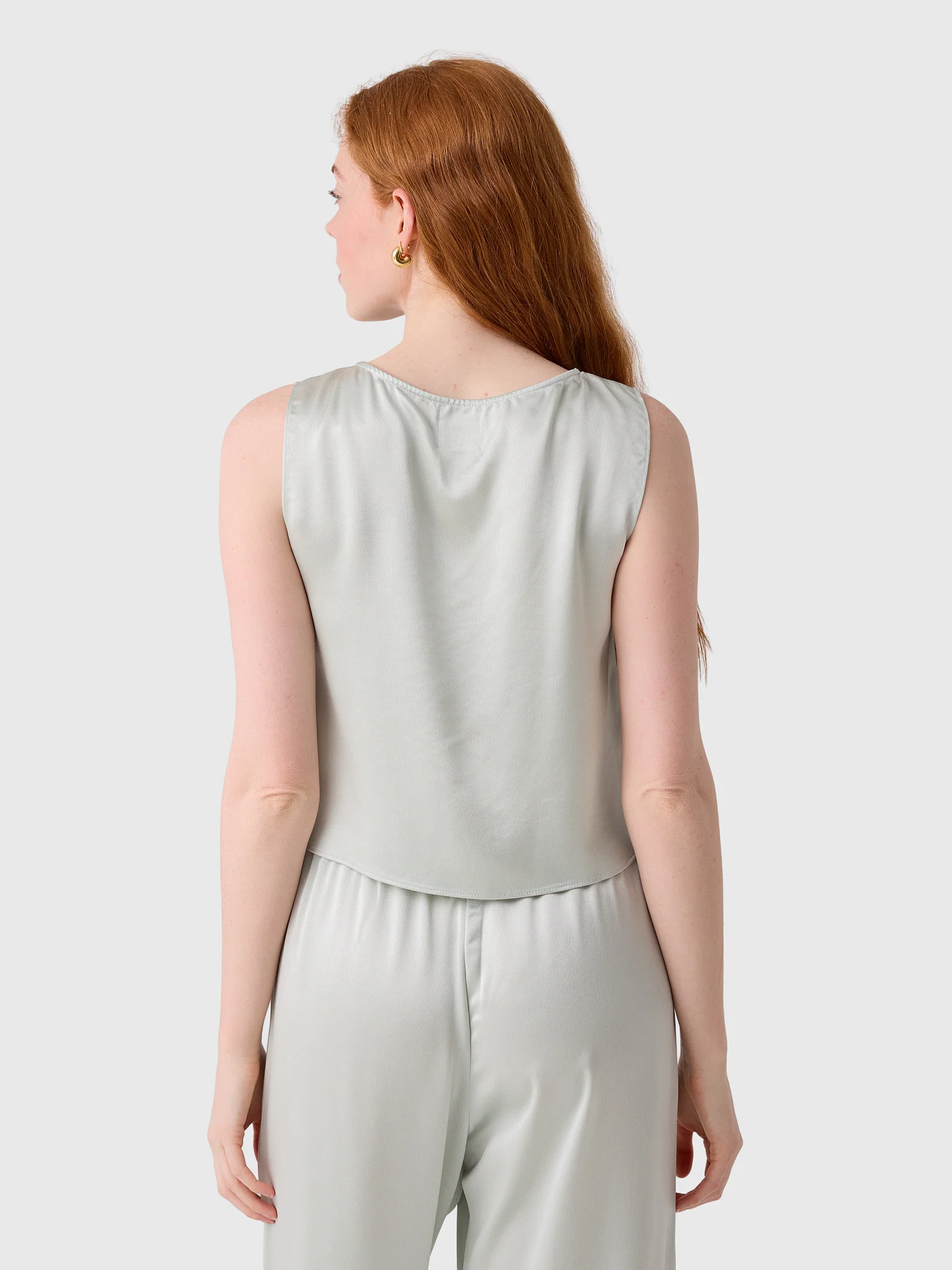Leset Women's Barb V-Neck Shell - Image 4