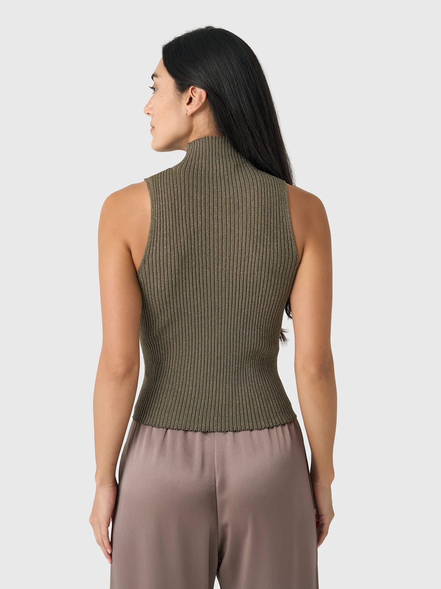 Leset Women's Blake Rib Sleeveless Turtleneck - Image 9