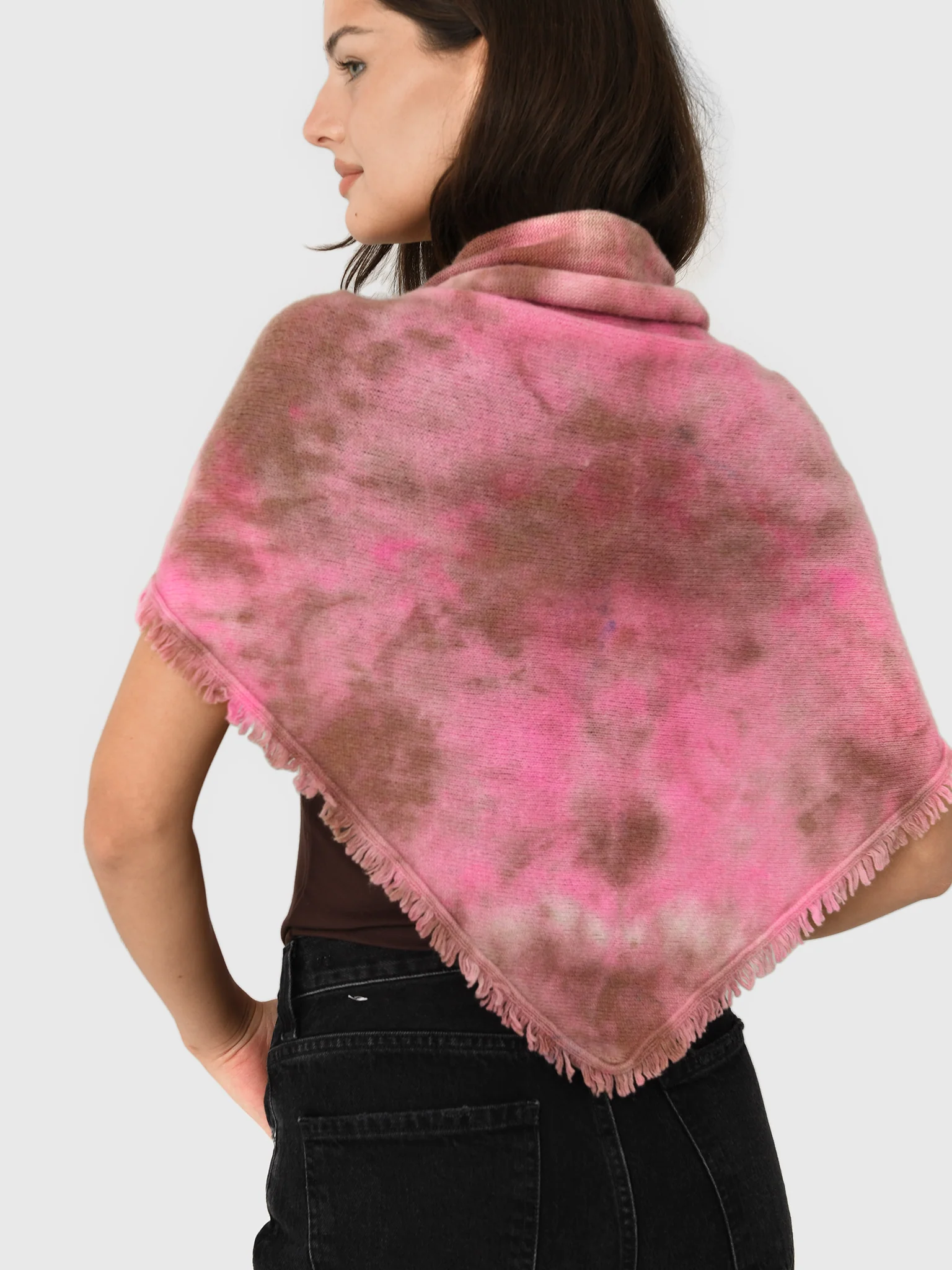 LoveTanJane Women's Rosalie Wool Fringe Triangle Scarf - Image 4