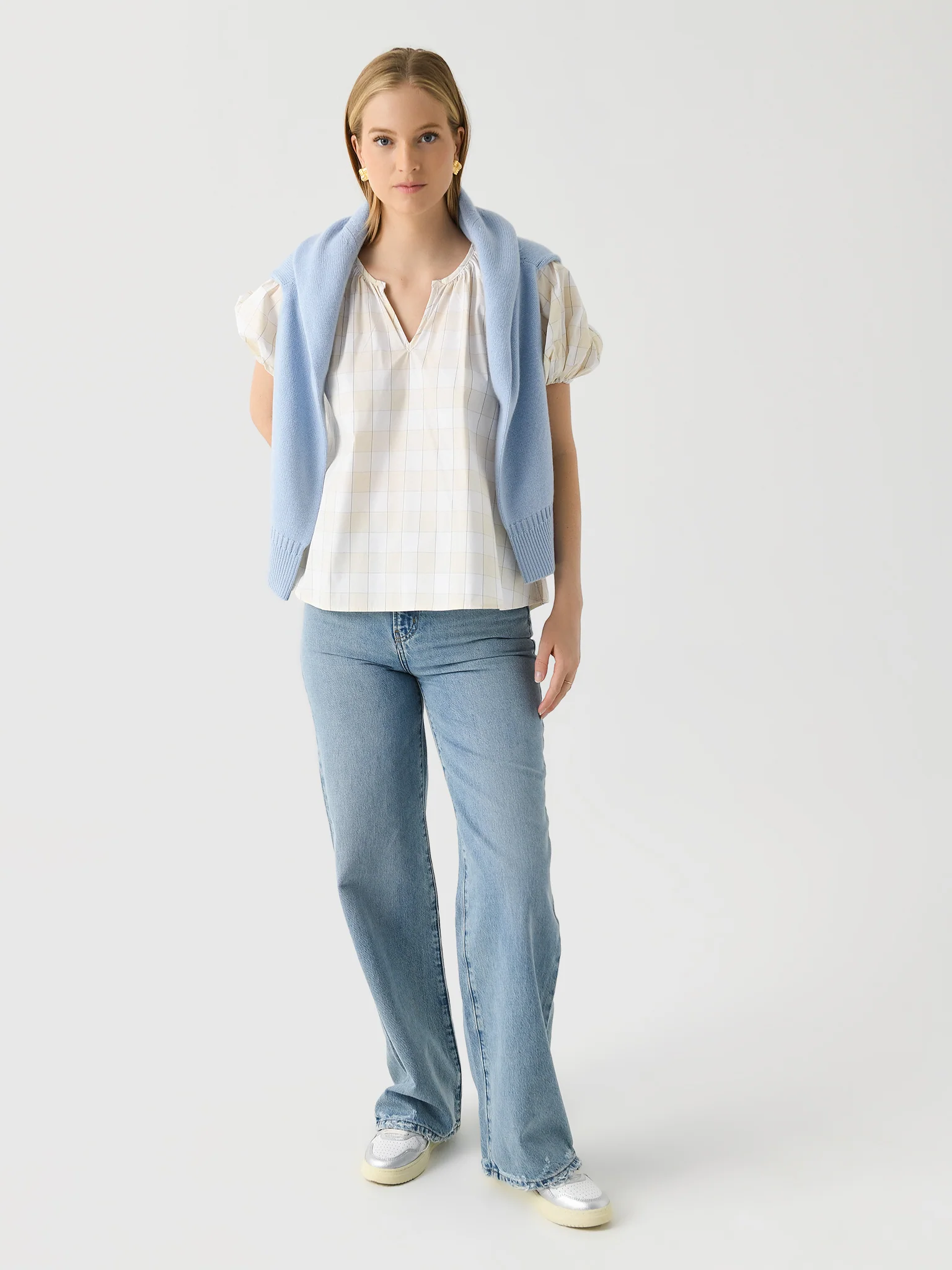 Never A Wallflower Women's Gathered V-Neck Top - Image 2
