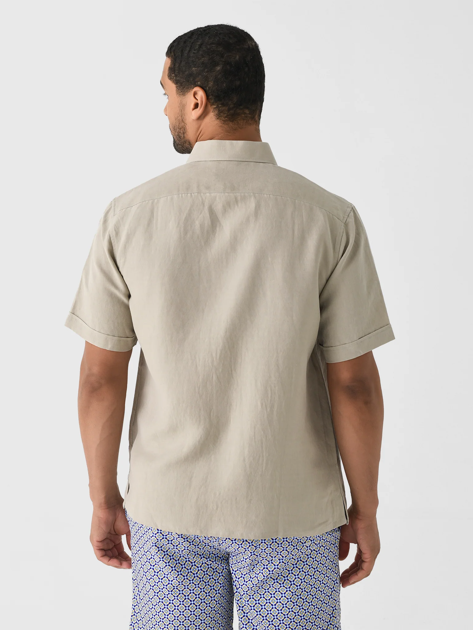 Nicoló Men's Short Sleeve Camp Shirt - Image 10
