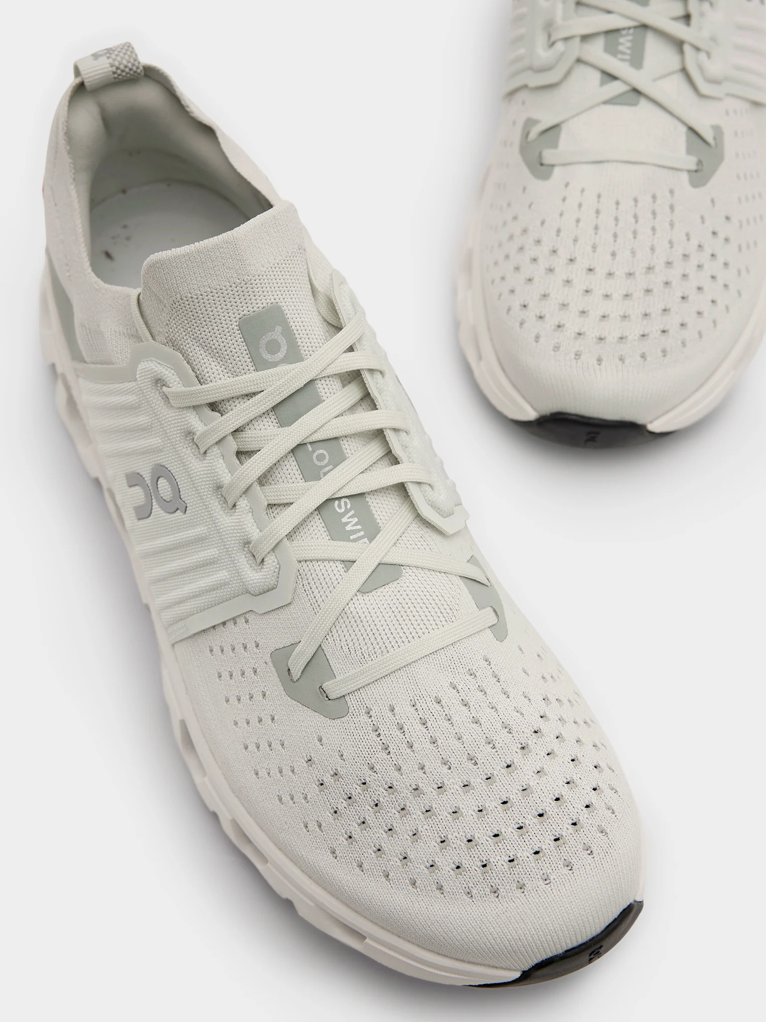 ON Men's Cloudswift 4 Sneaker - Image 12