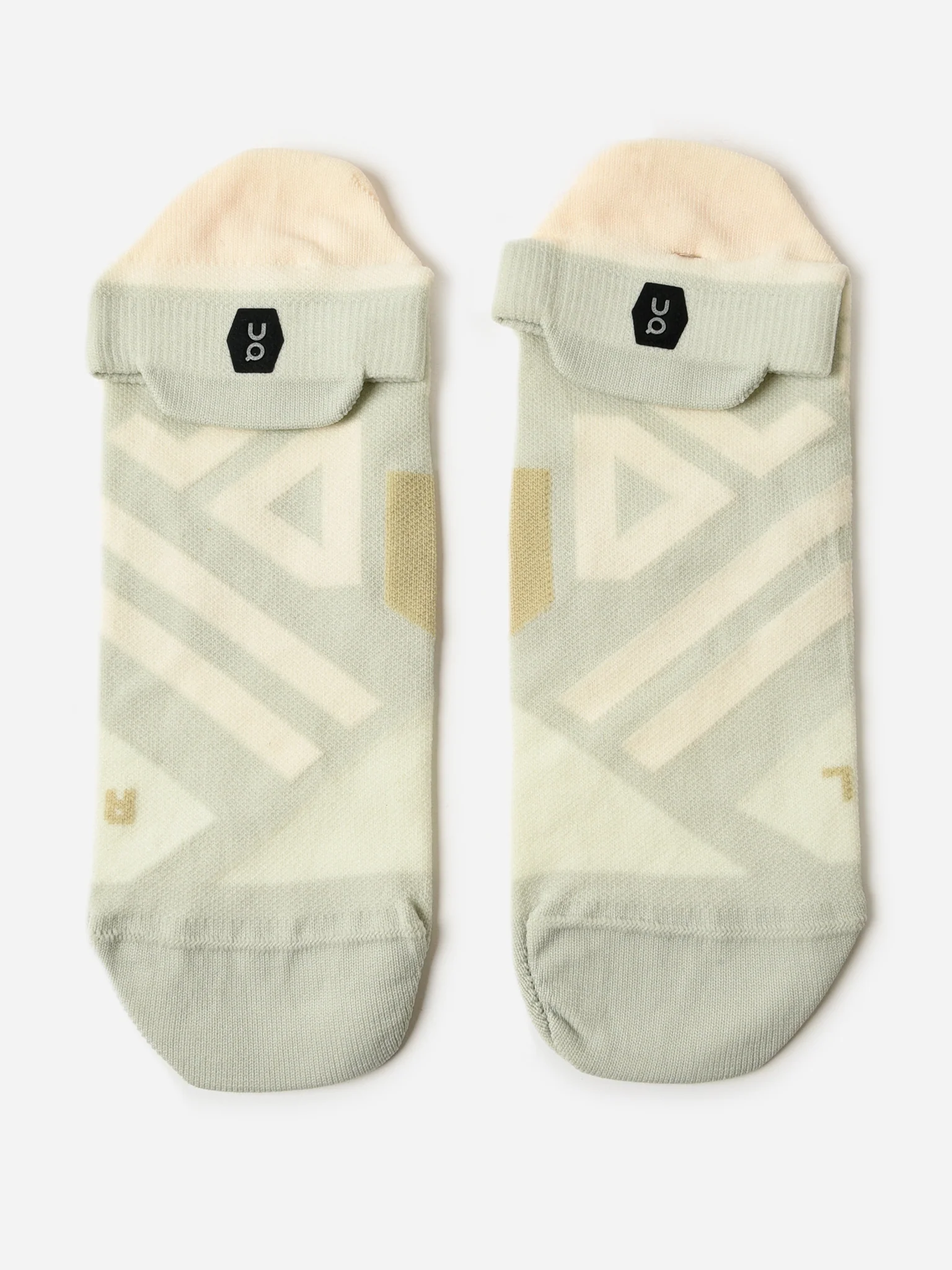 ON Men's Performance Low Socks