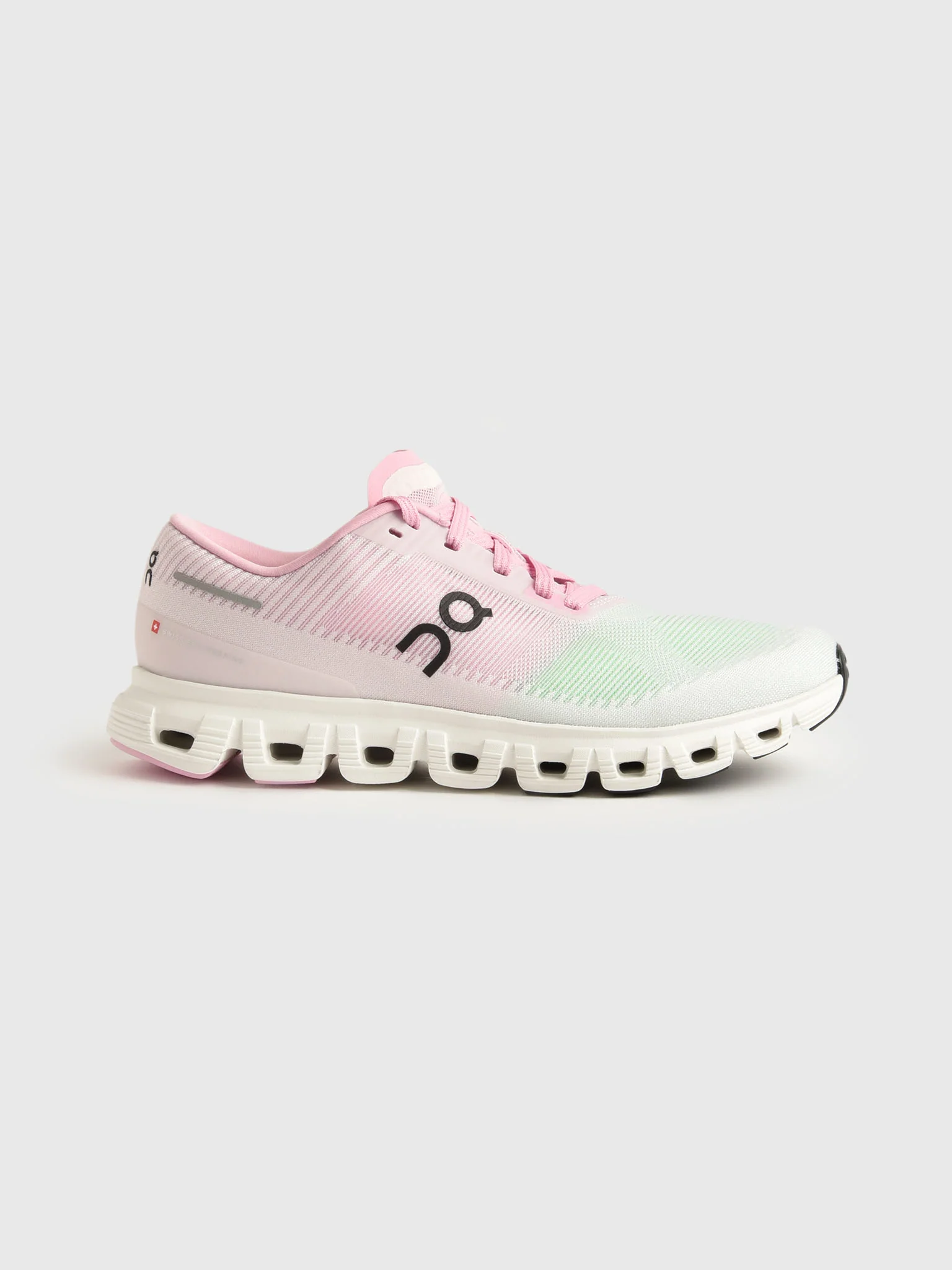 ON Women's Cloud 6 Push Sneaker - Image 5
