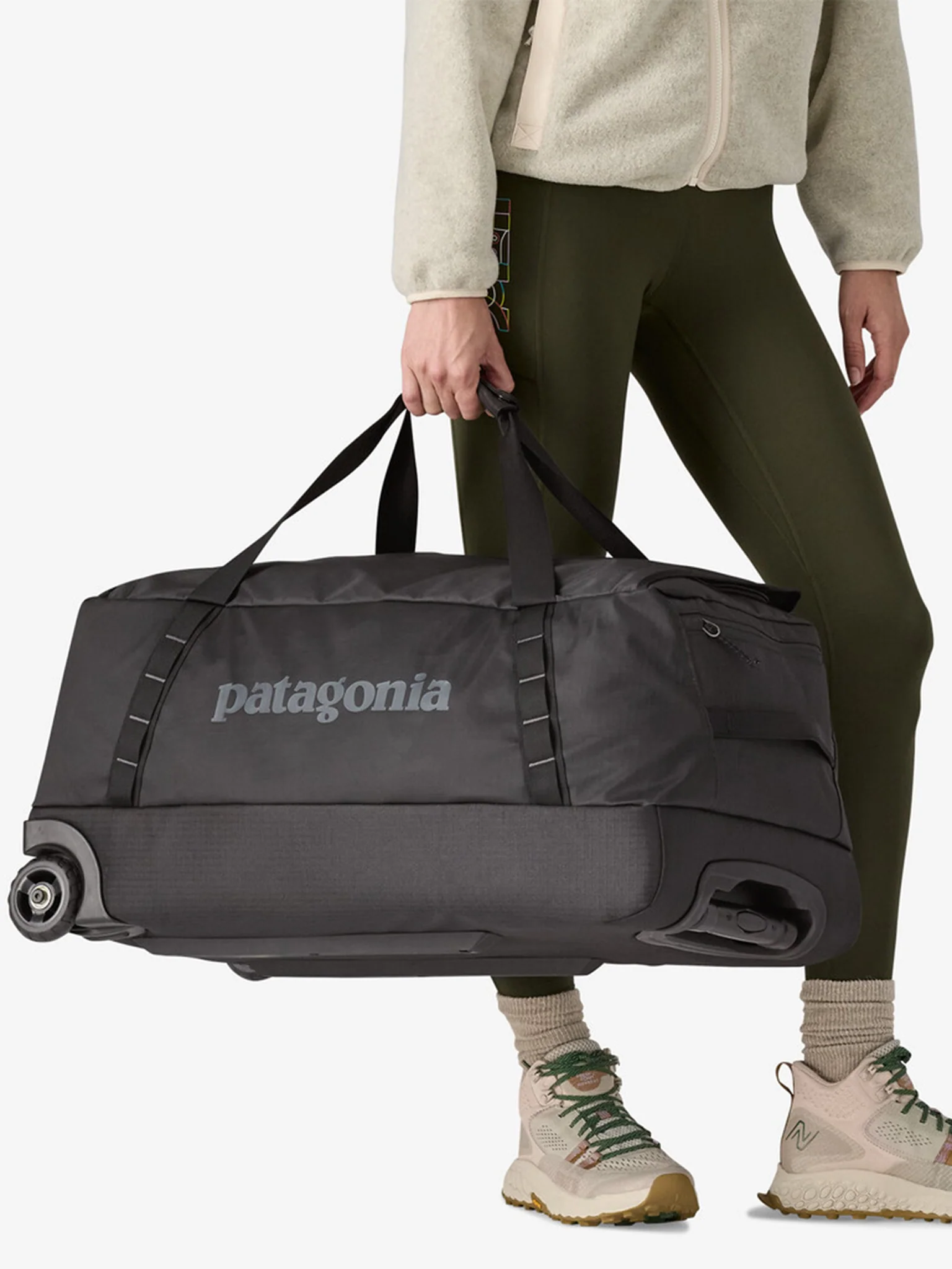 Patagonia Black HoleĀ® Matte Wheeled Duffel 70L - Image 6