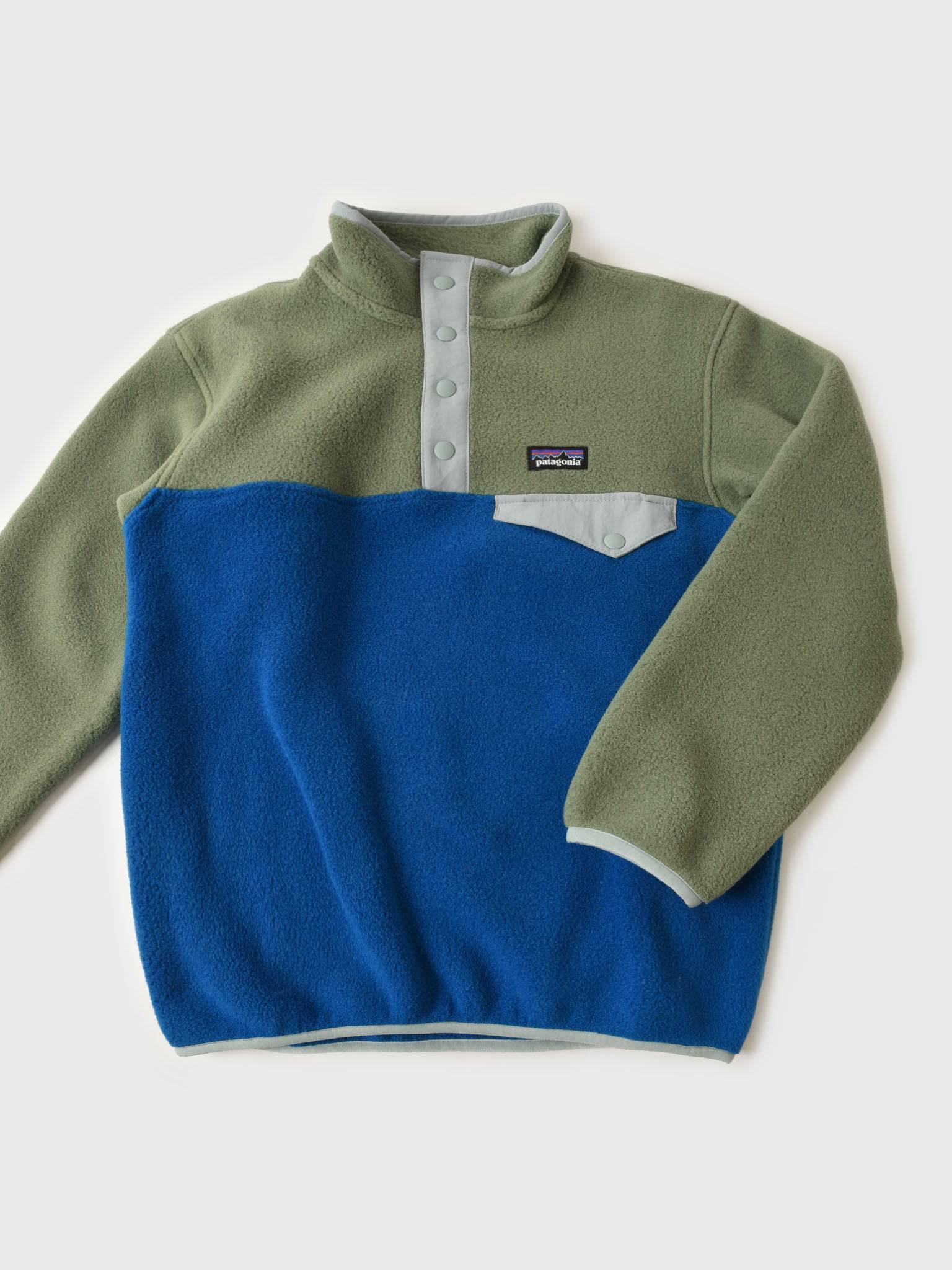 Patagonia Kids' Lightweight Synchilla® Snap-T® Fleece Pullover - Image 3