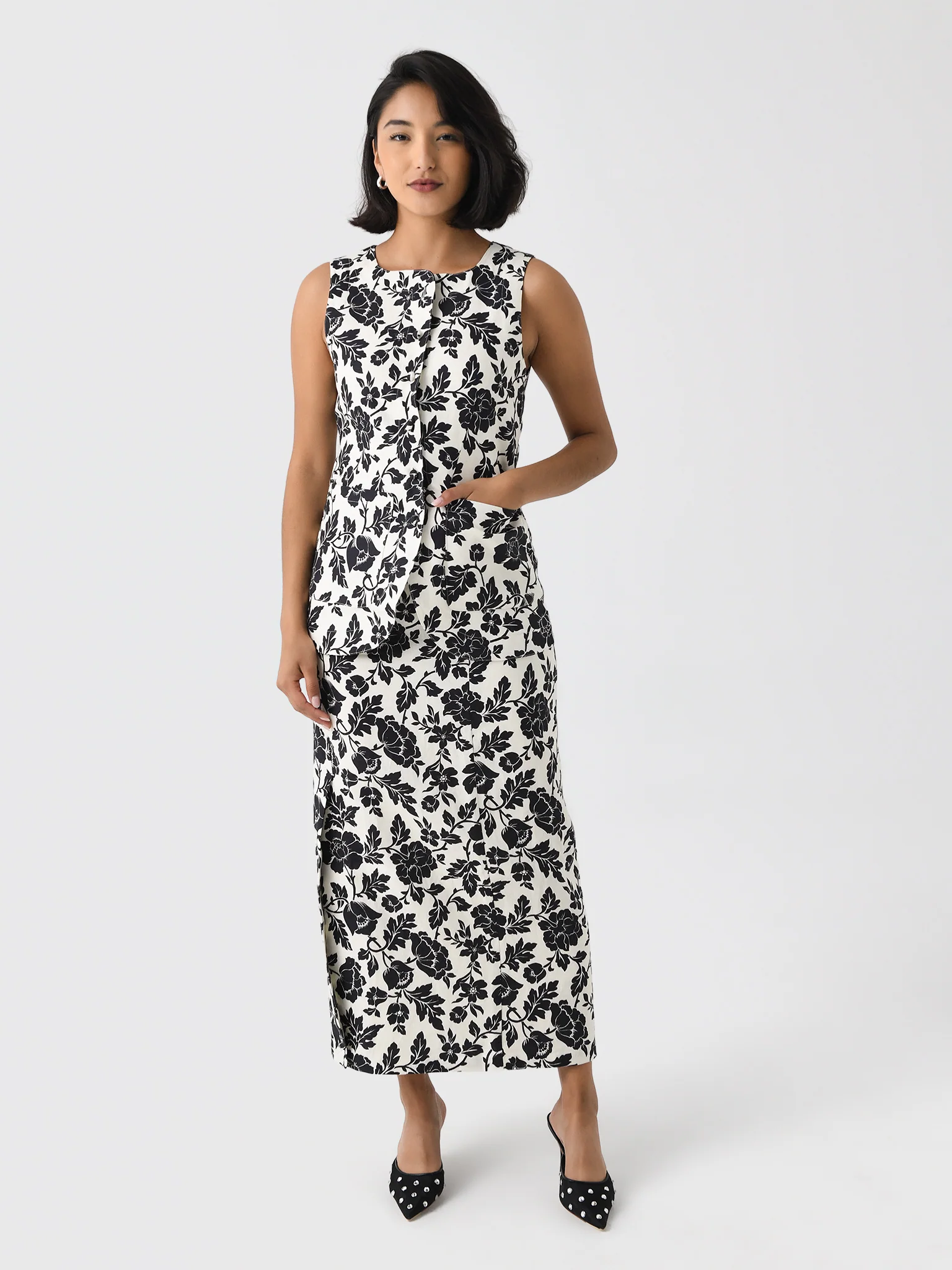 Posse Women's Romeo Vest - Image 2