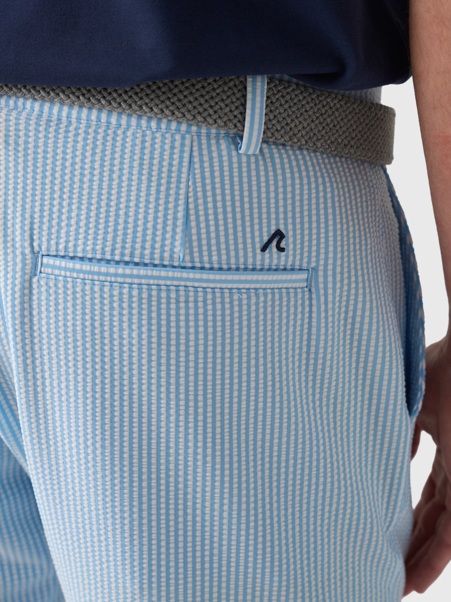 Redvanly Men's Becker Seersucker 7.5" Pull-On Short - Image 9