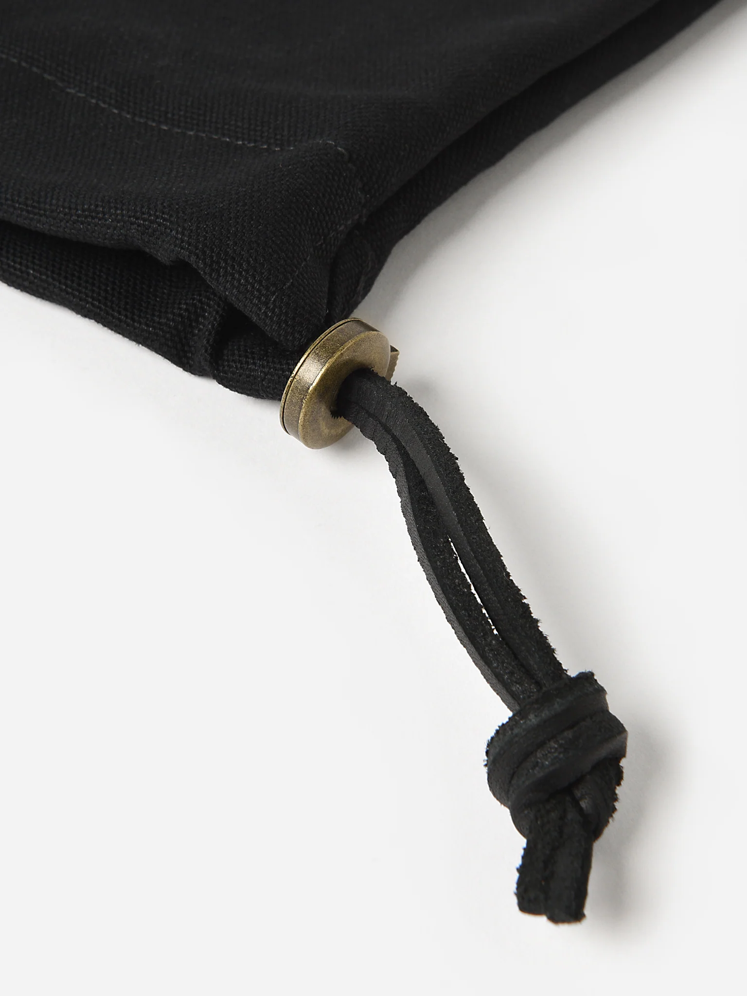Seamus Weekend Drawstring Pouch - Image 2