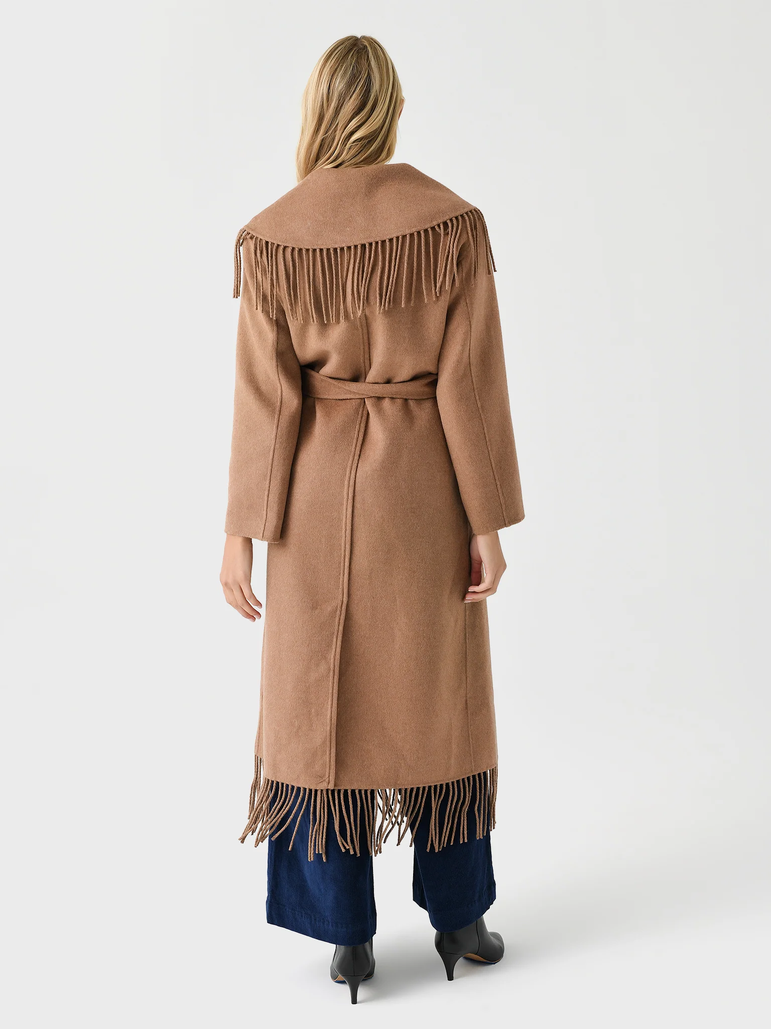 Simkhai Women's Carrie Fringe Robe Coat - Image 7