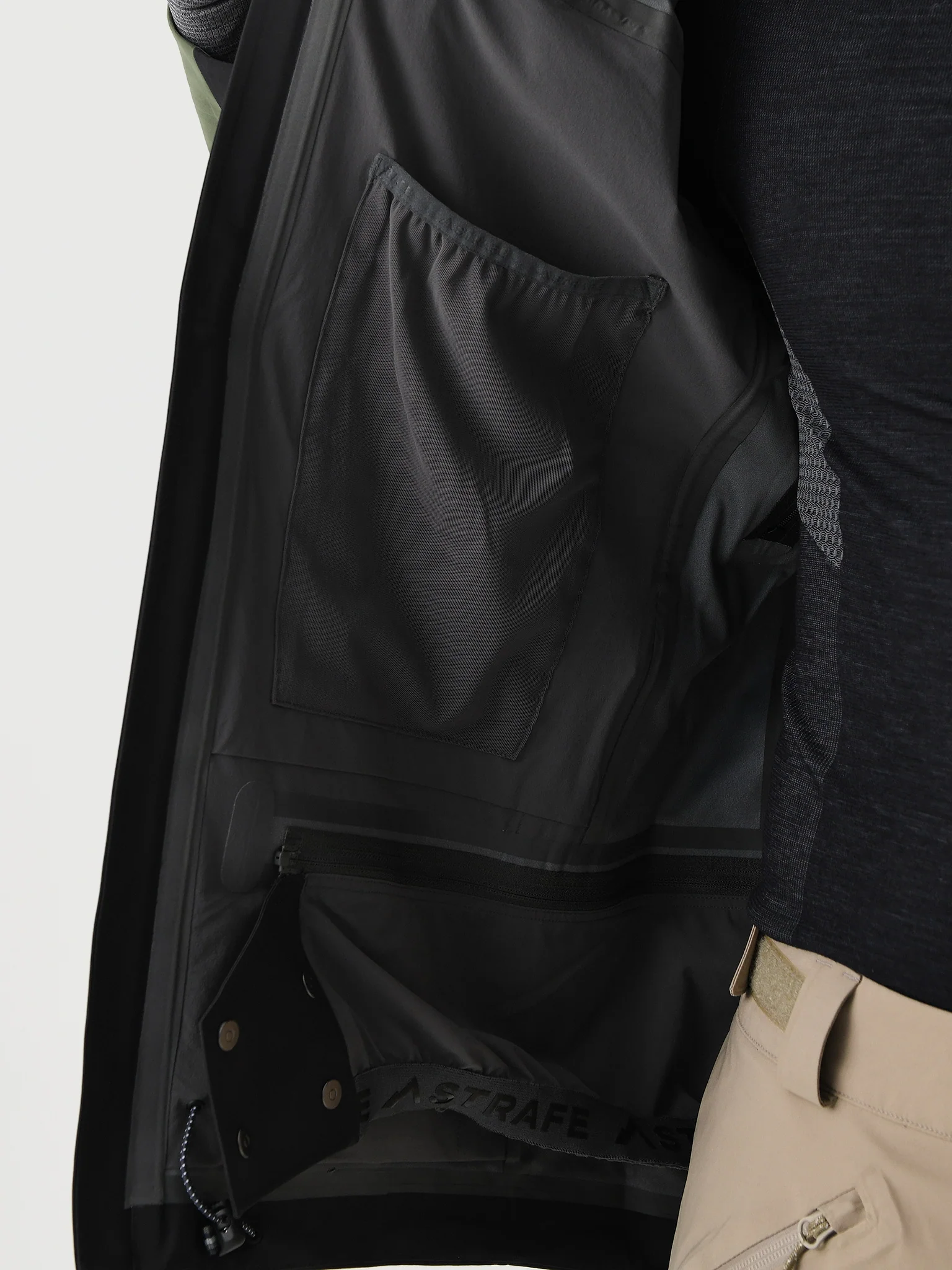 Strafe Men's Pyramid 3L Shell Jacket - Image 14