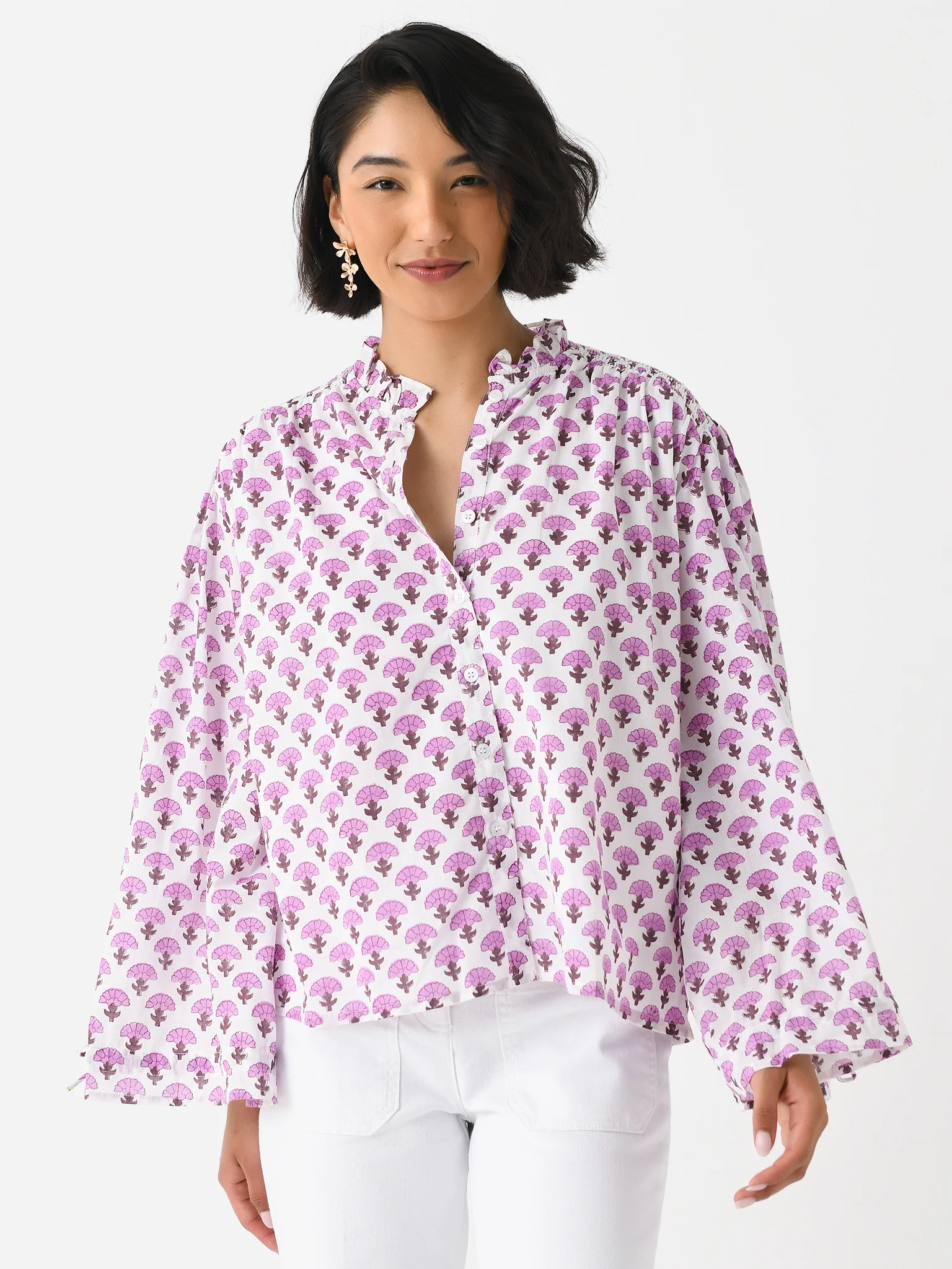 Sur La Vague Women's Pink Flower Button Blouse