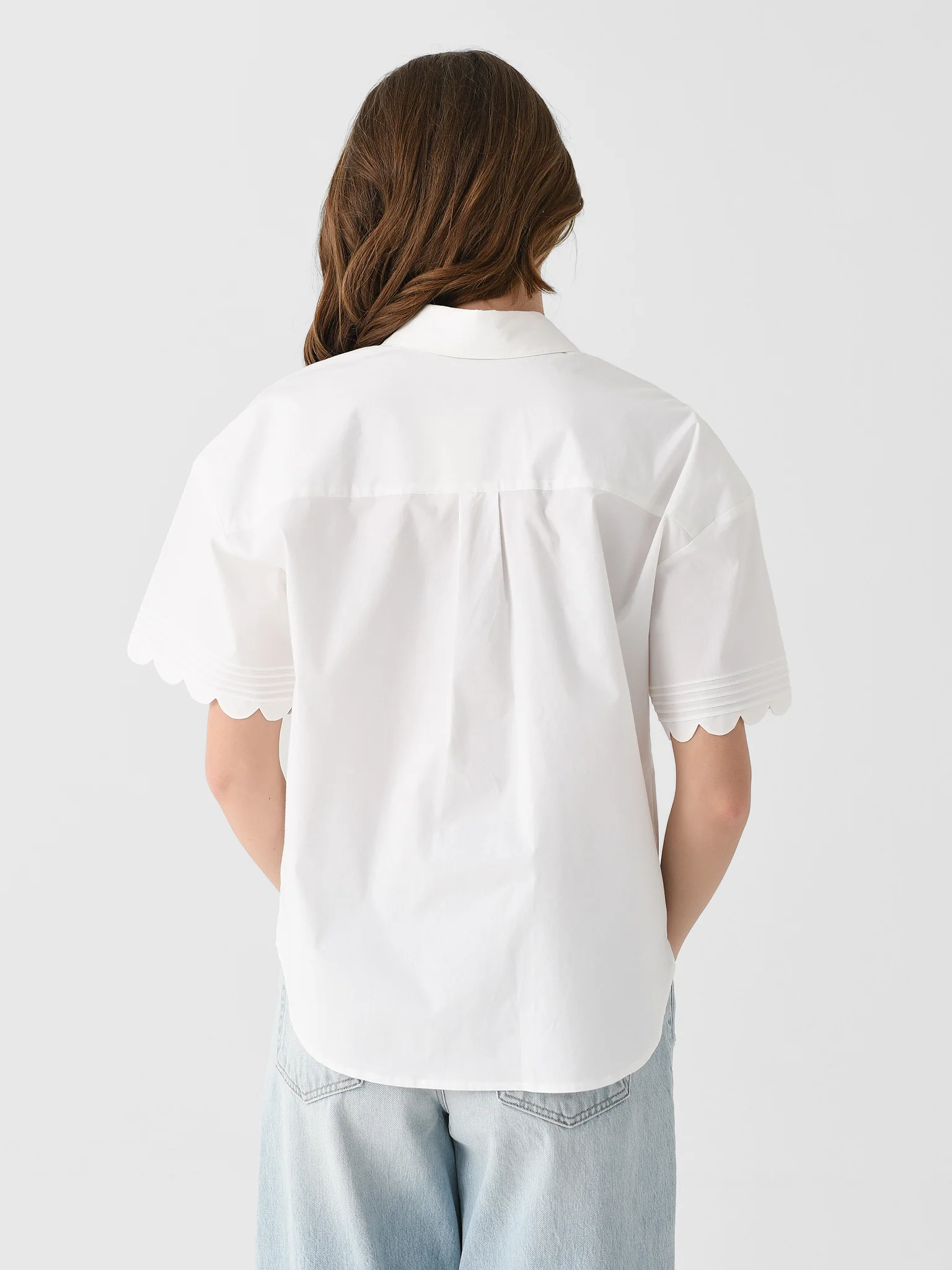 The Garment Women's Cyprus Scallop Shirt - Image 4