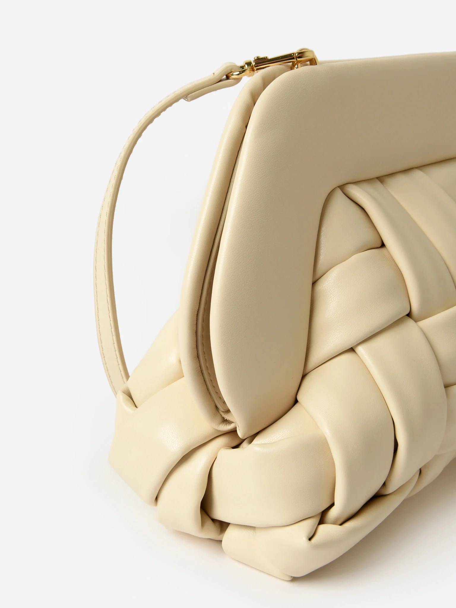 THEMOIRe Bios Weaved Clutch - Image 3