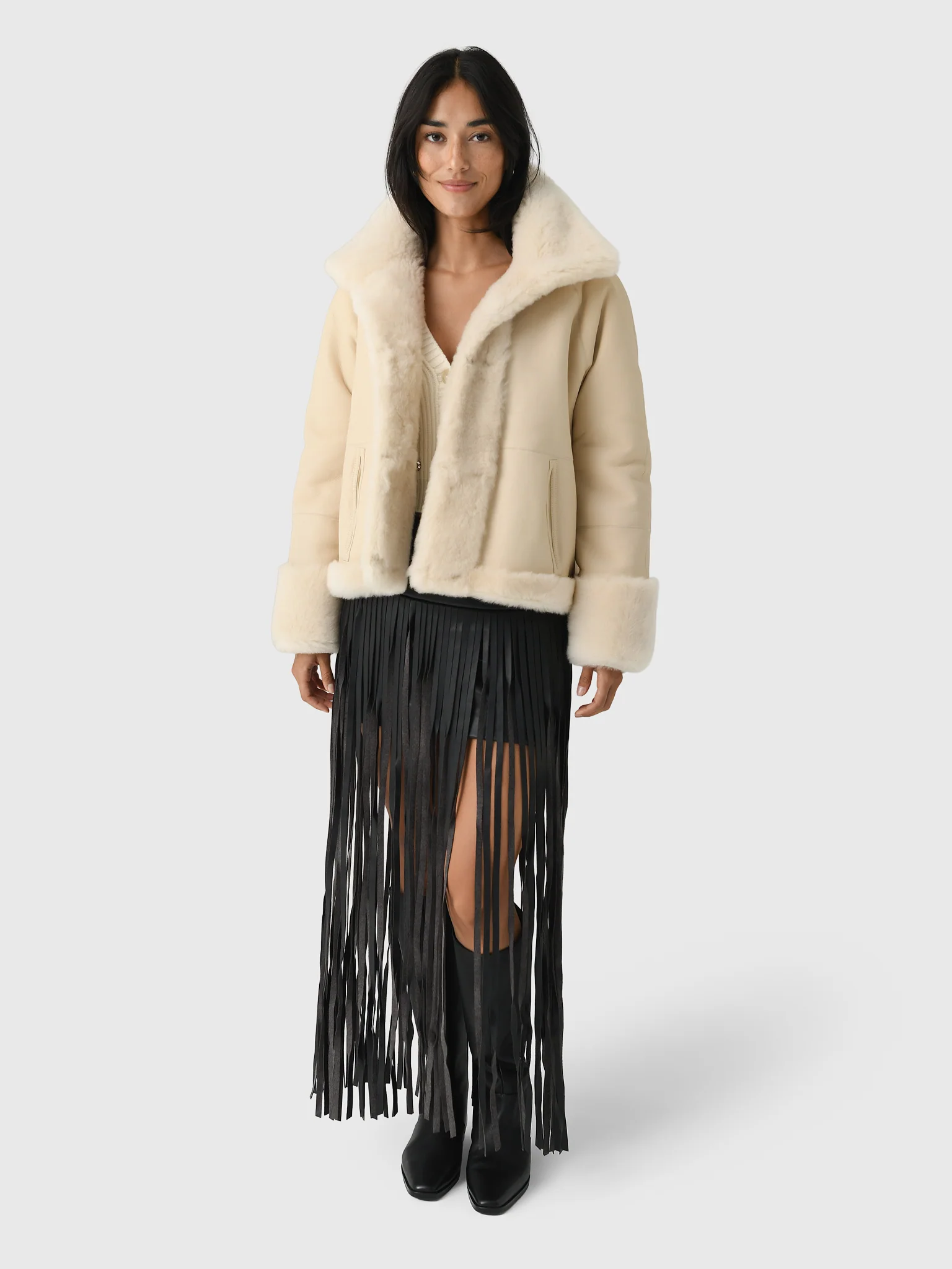 Utzon Women's Jayda Reversible Shearling Jacket - Image 4