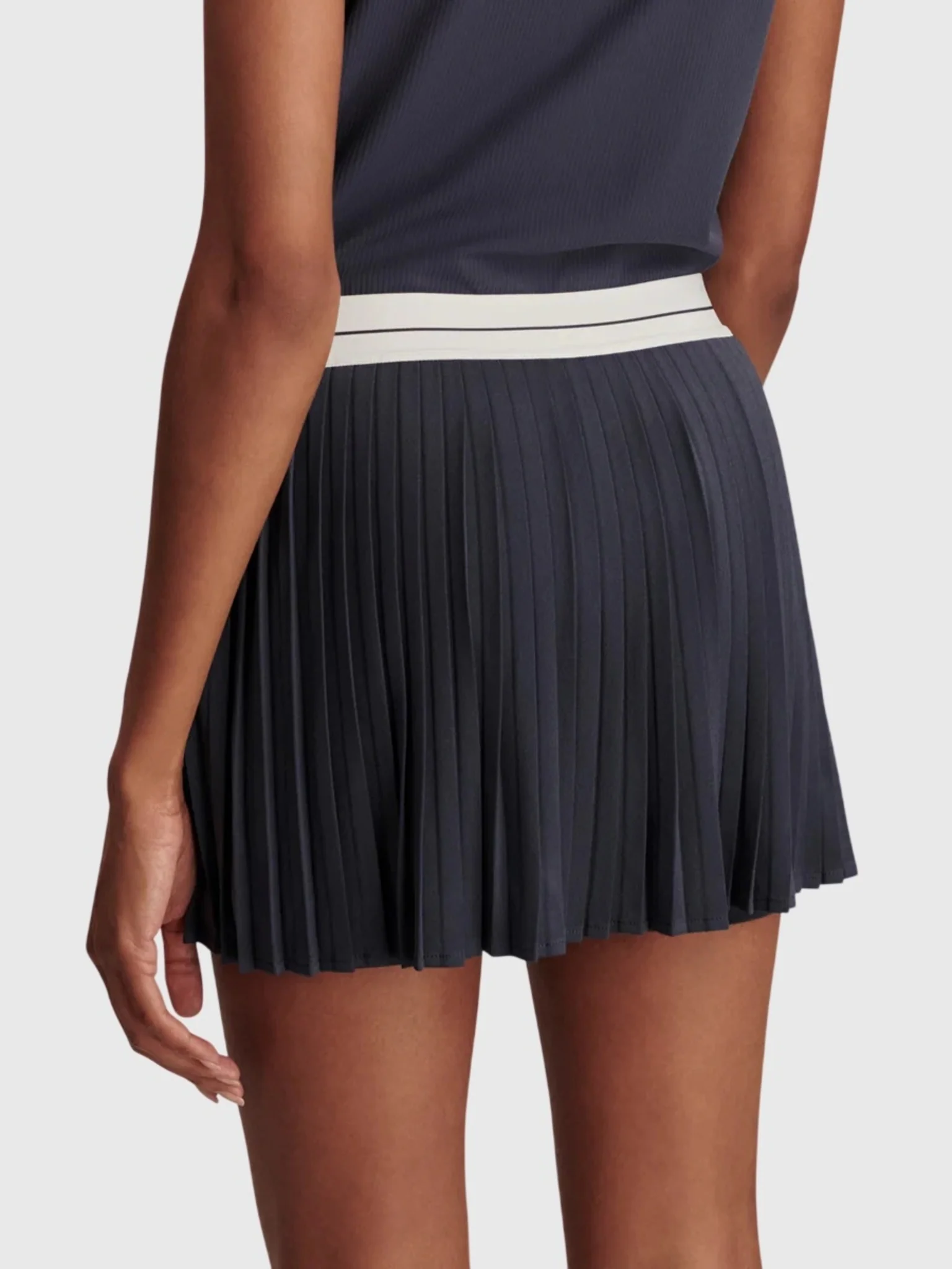 Varley Women's Clemency Mid-Rise 13.5" Skort - Image 7