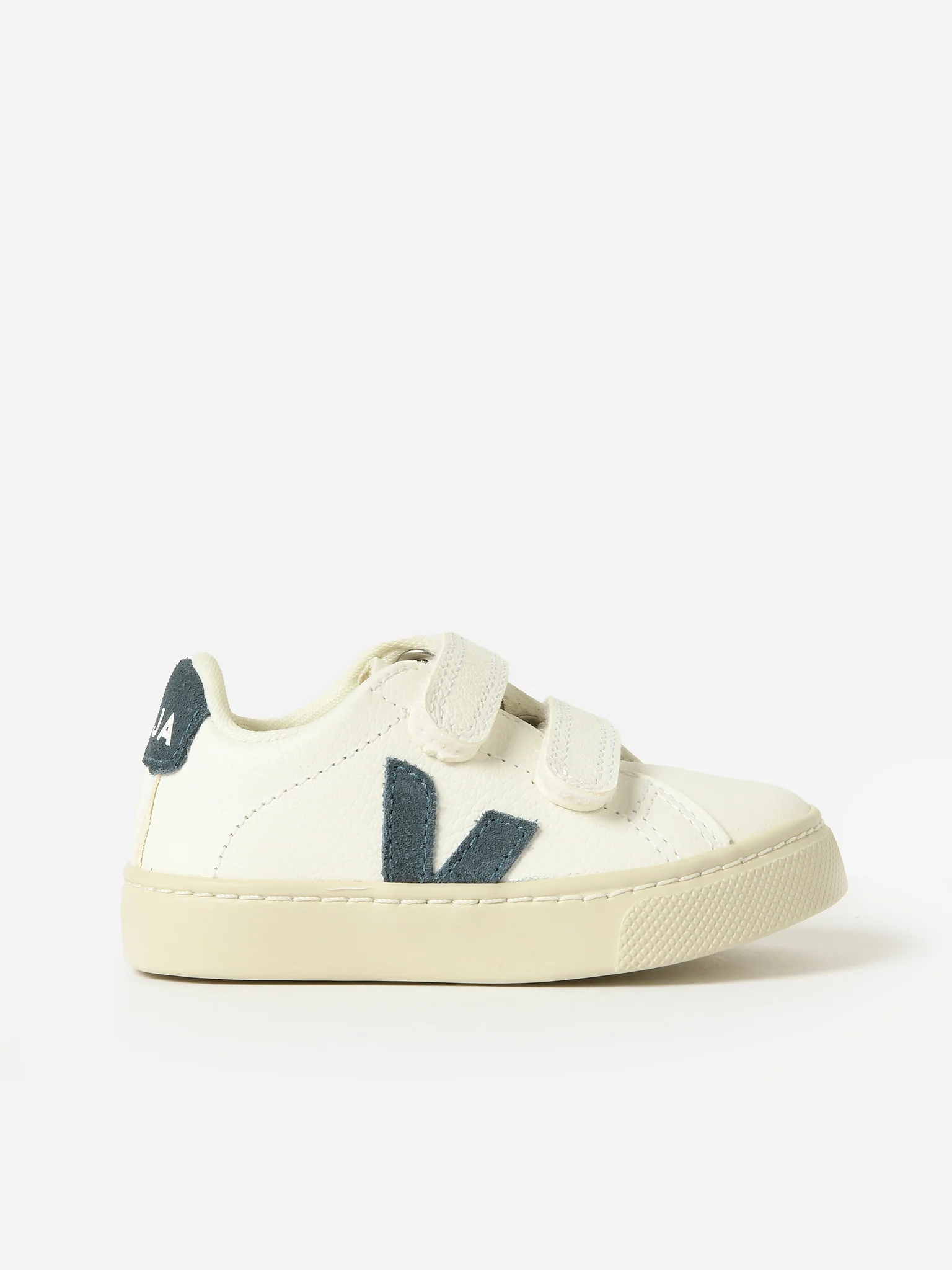 VEJA Kids' Small Esplar Chromefree Leather Sneaker