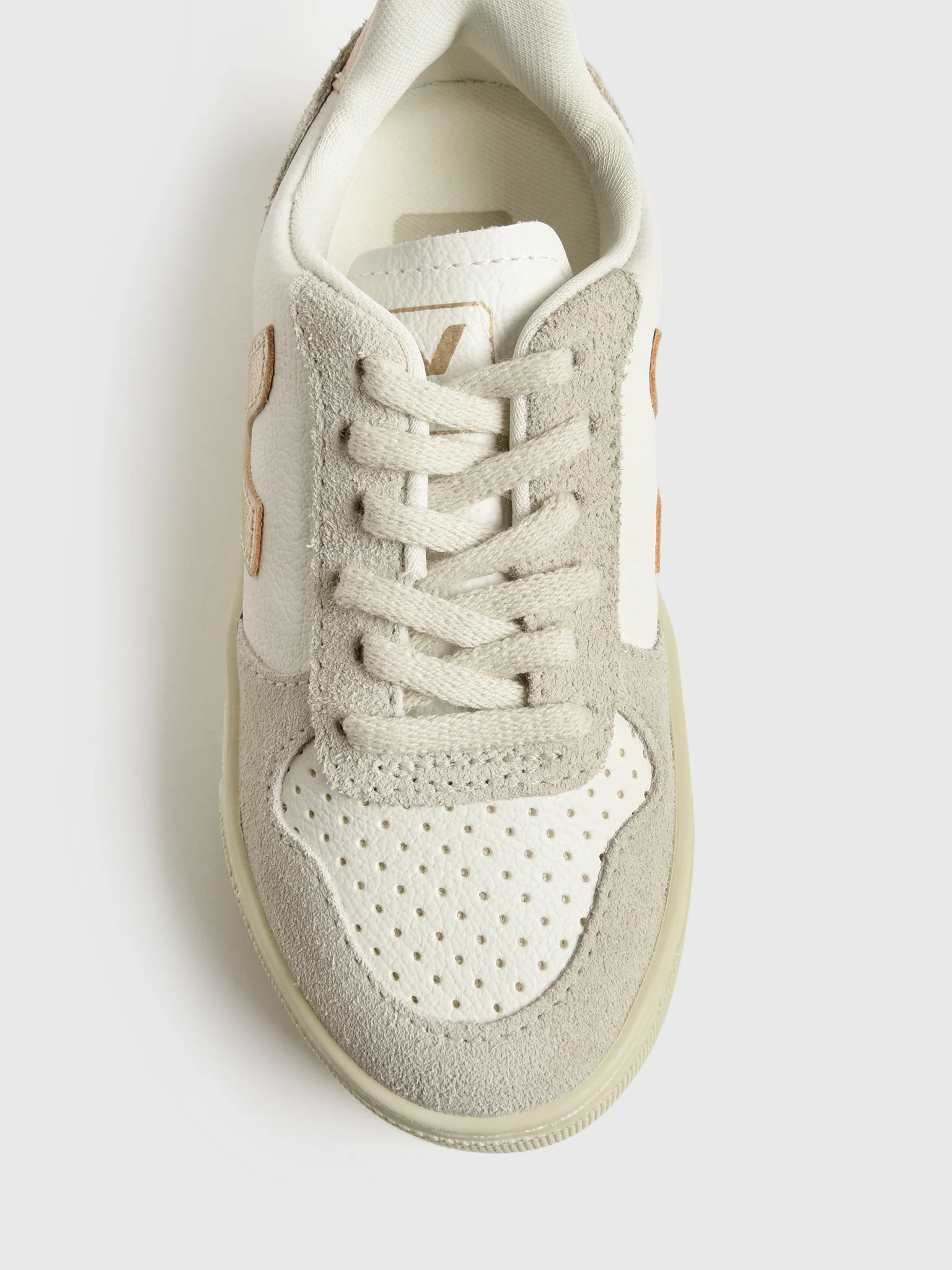 VEJA Kids' Small V-10 Leather Sneaker - Image 2