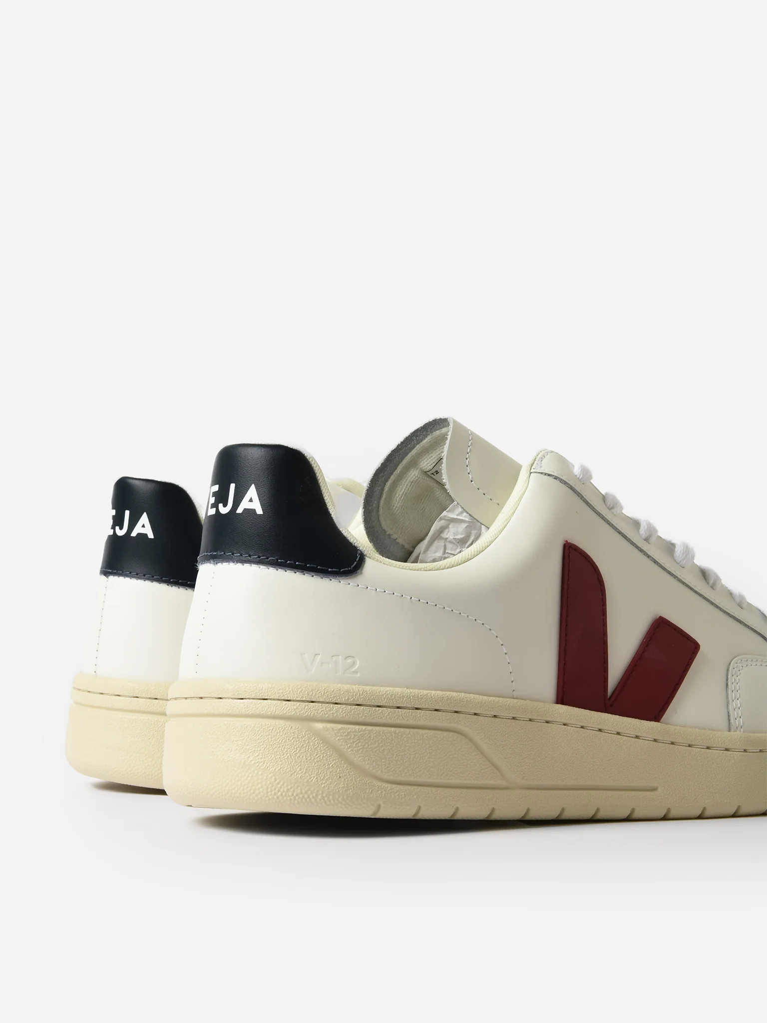 VEJA Men's V-12 Leather Sneaker - Image 5