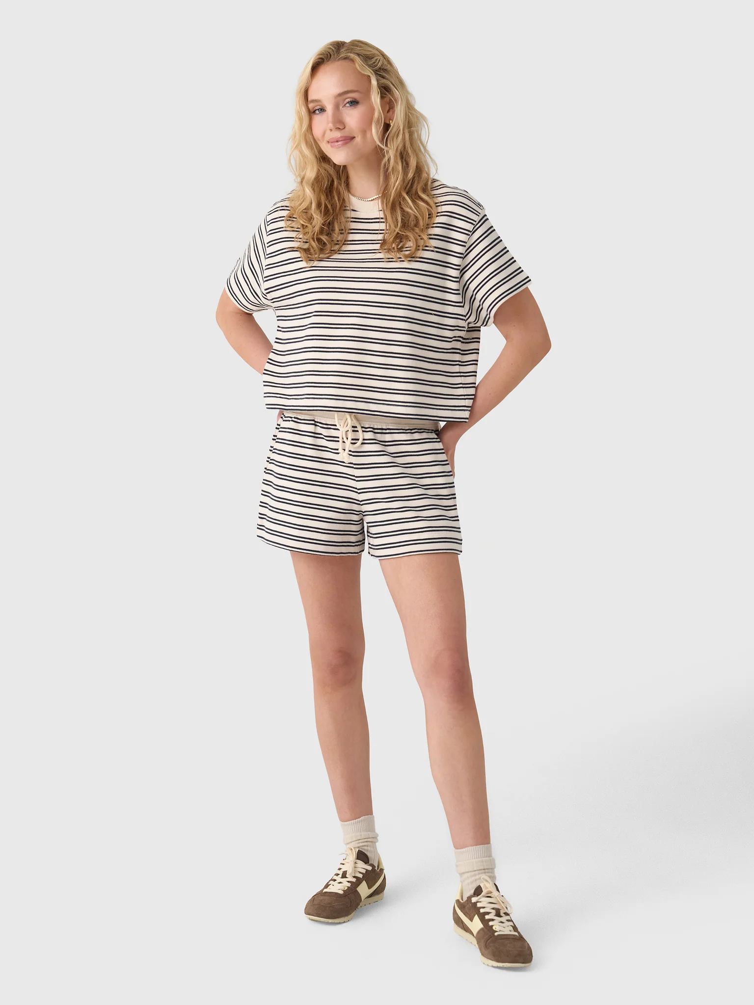 Velvet Women's Amy Short - Image 7