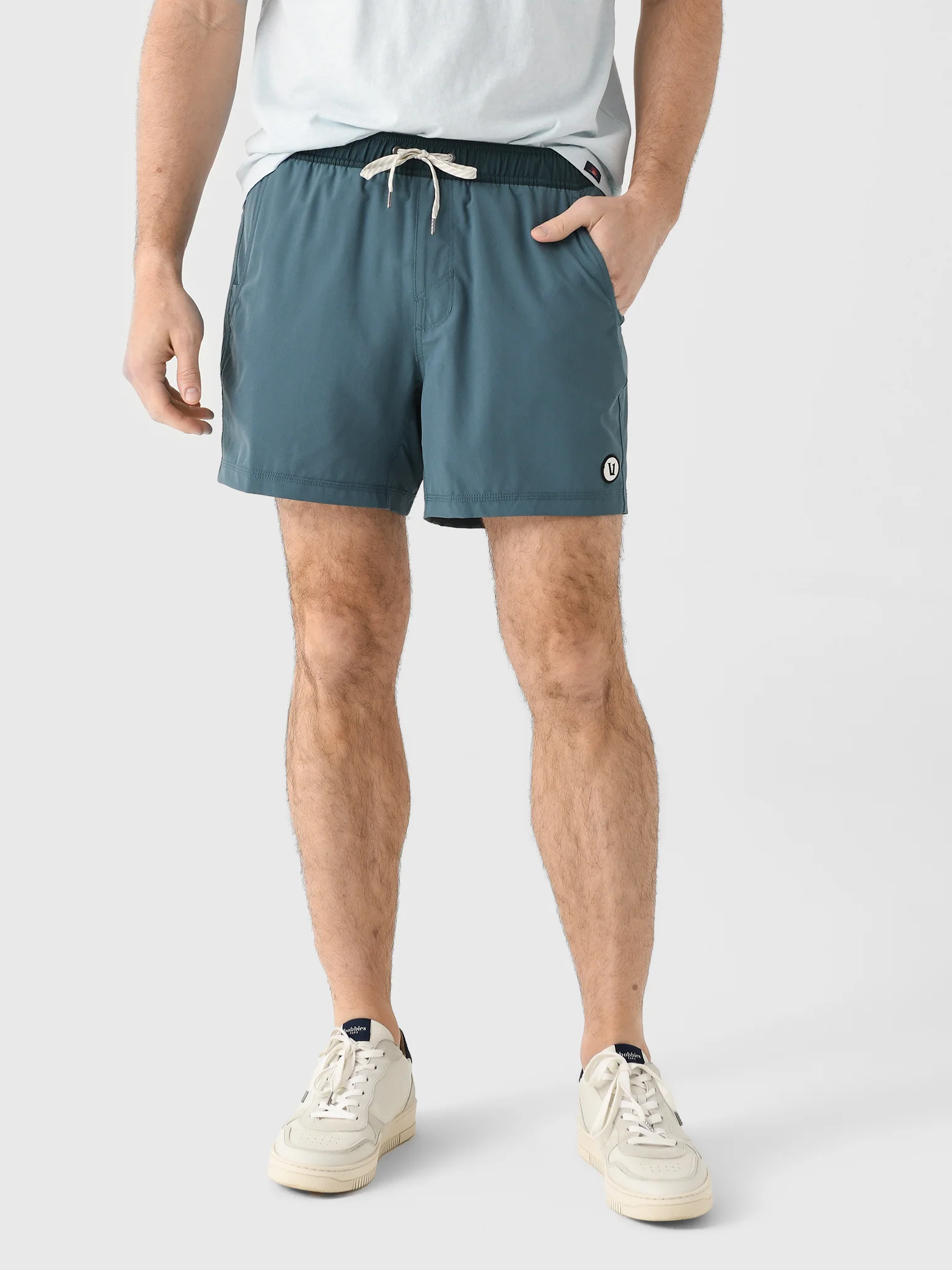 Vuori Men's Kore 5" Short - Image 11