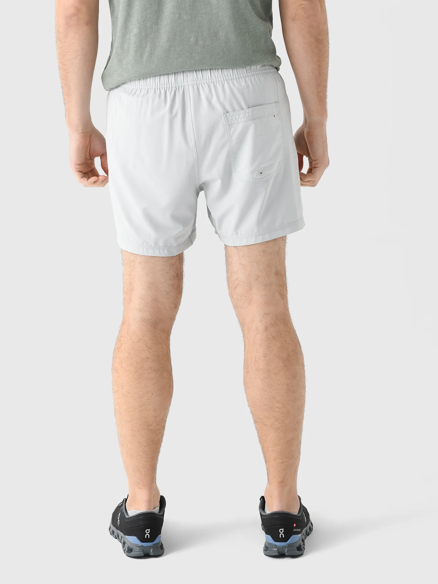 Vuori Men's Kore 5" Short - Image 16