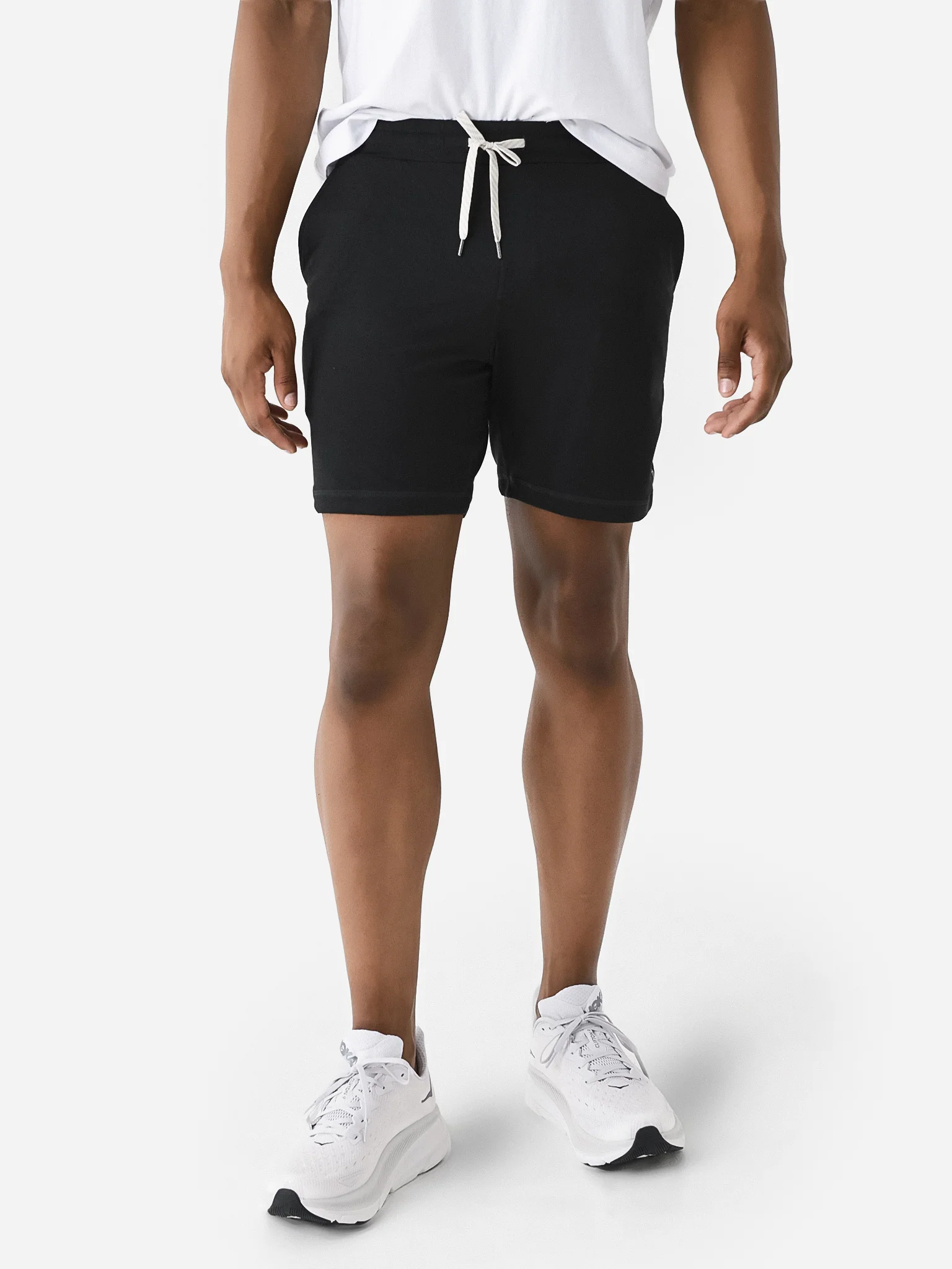 Vuori Men's Ponto Performance 7" Short - Image 12