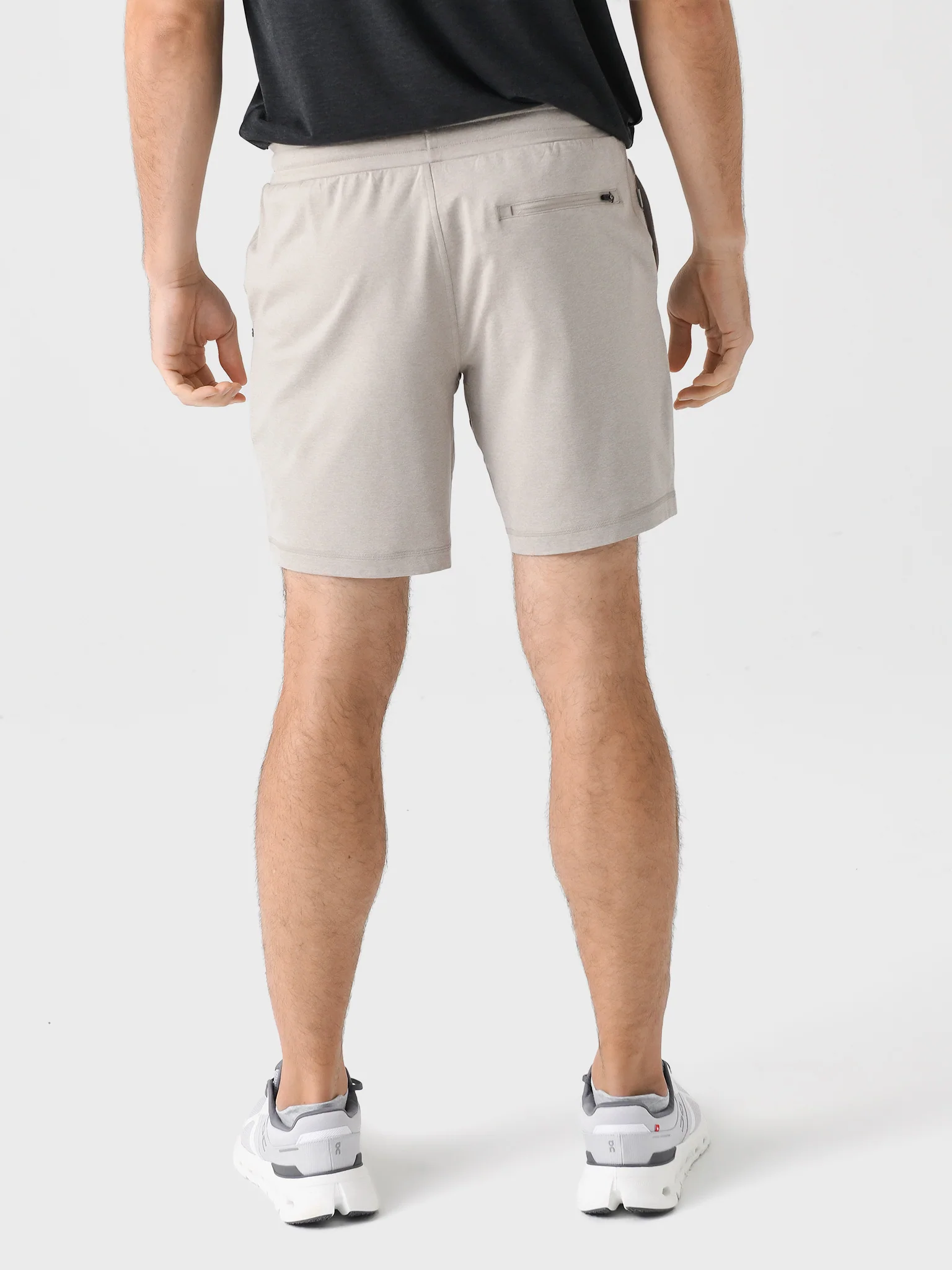 Vuori Men's Ponto Performance 7" Short - Image 21