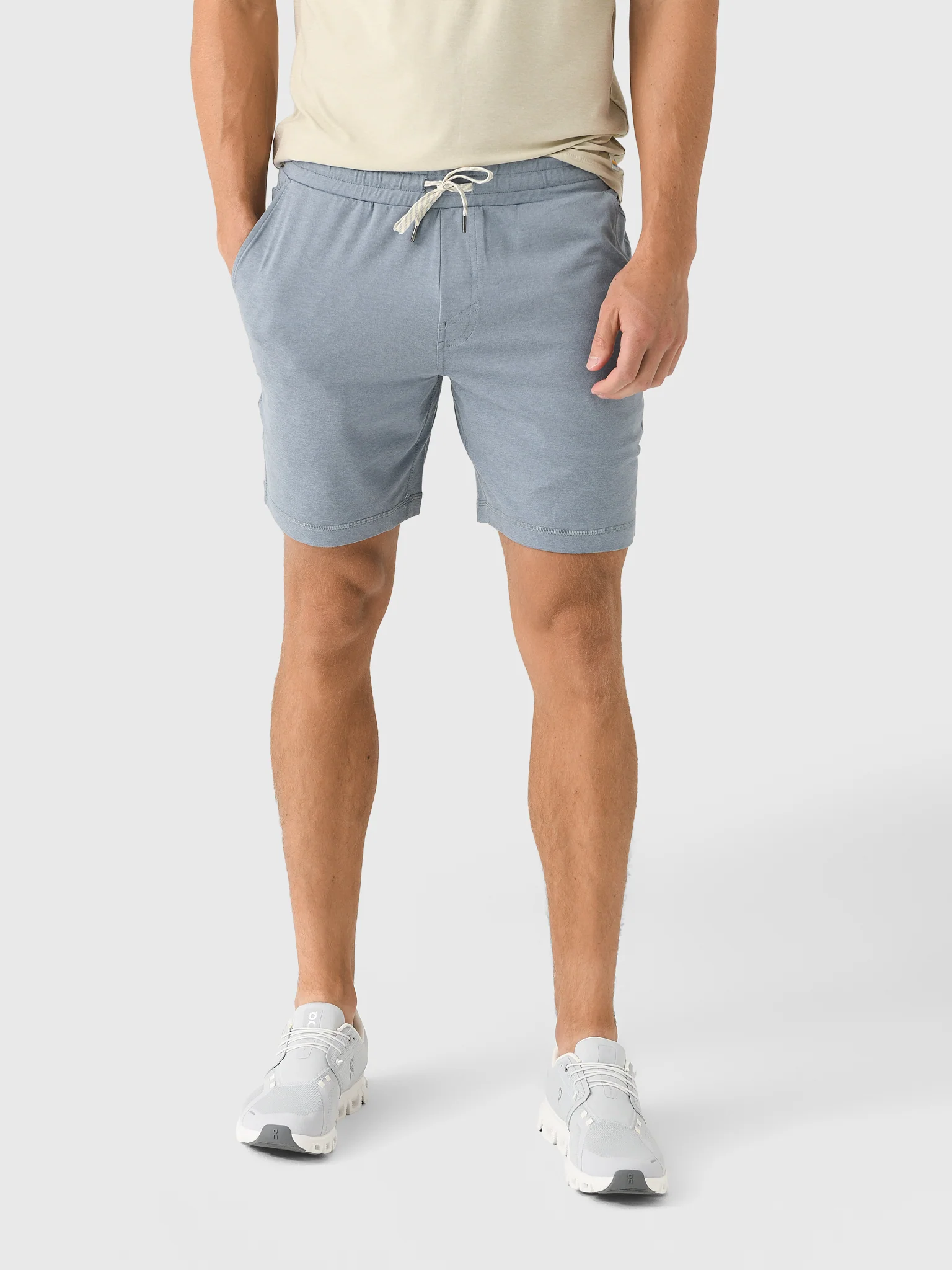 Vuori Men's Ponto Performance 7" Short - Image 24