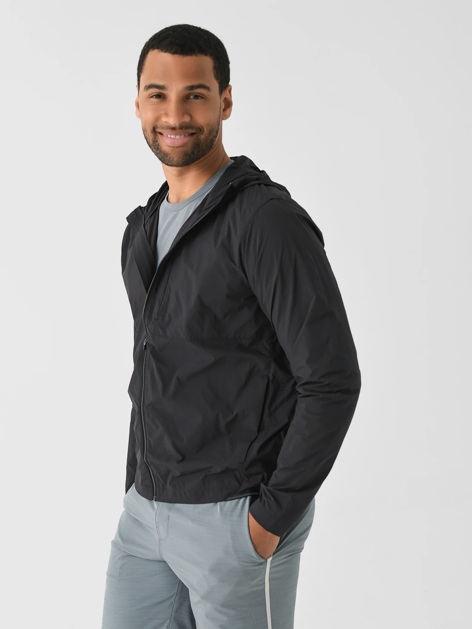 Vuori Men's Ronan Packable Jacket - Image 3